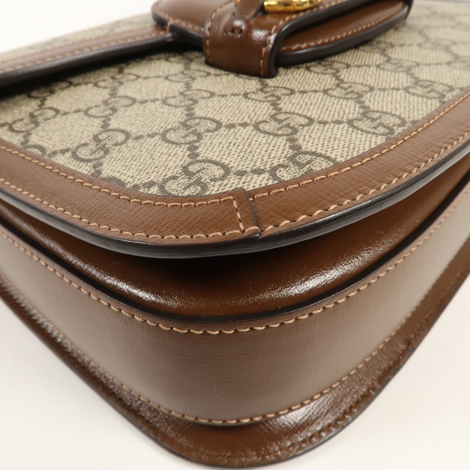 GUCCI 塗層皮革Morsebit 1955金扣肩背袋