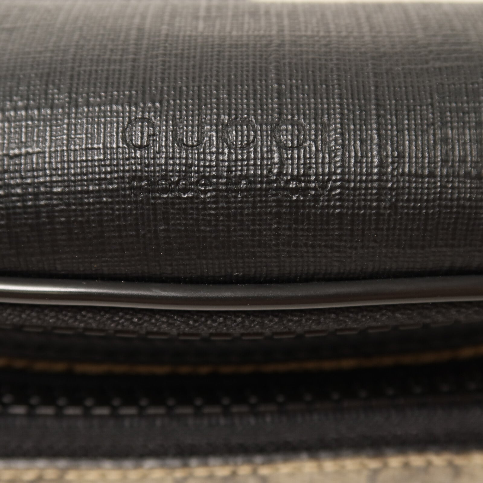 GUCCI 塗層帆布Waist Bag銀扣腰包