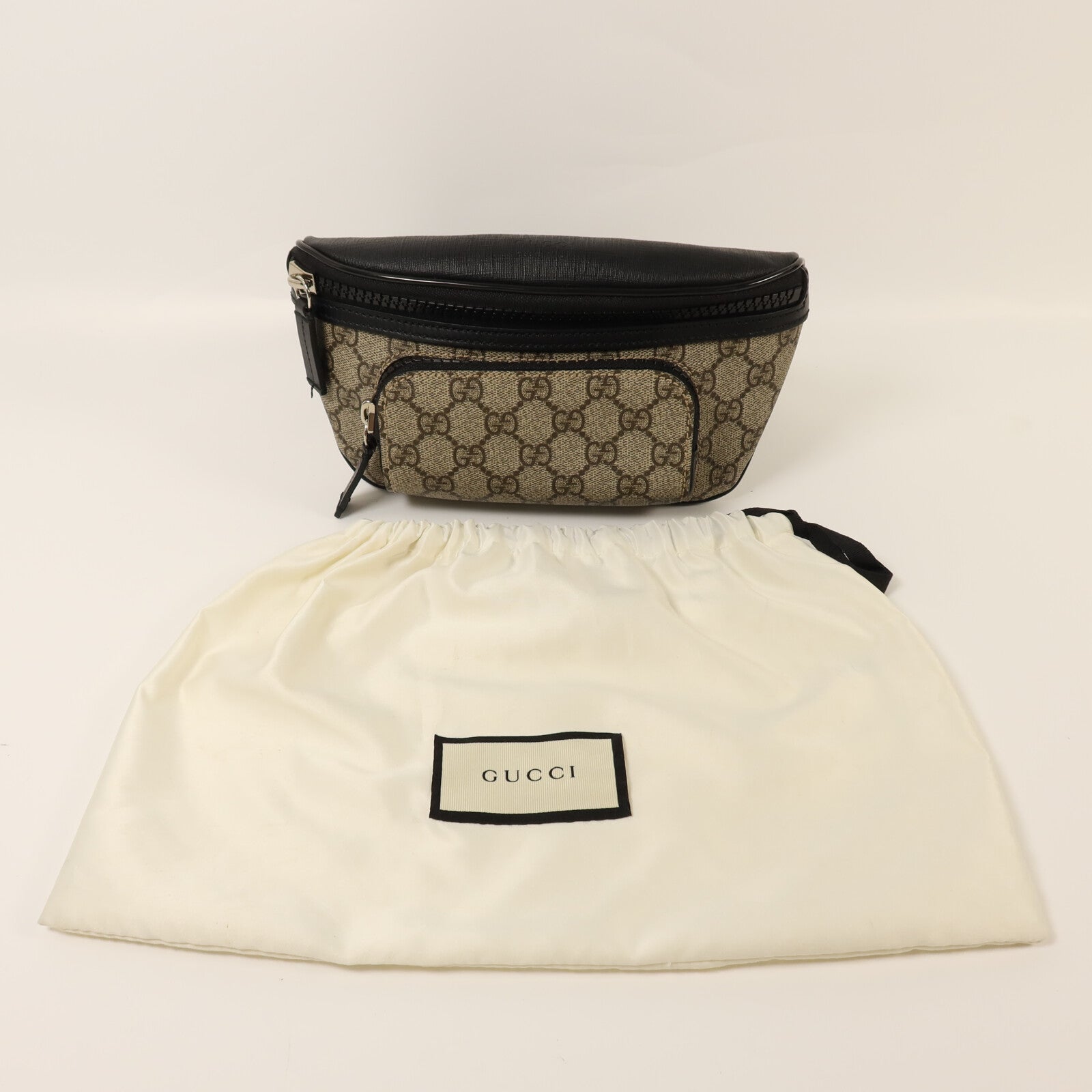 GUCCI 塗層帆布Waist Bag銀扣腰包