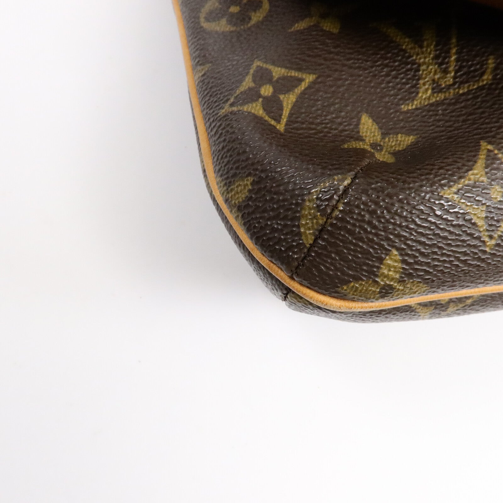 LOUIS VUITTON Monogram Musette Tango Short金扣肩背袋
