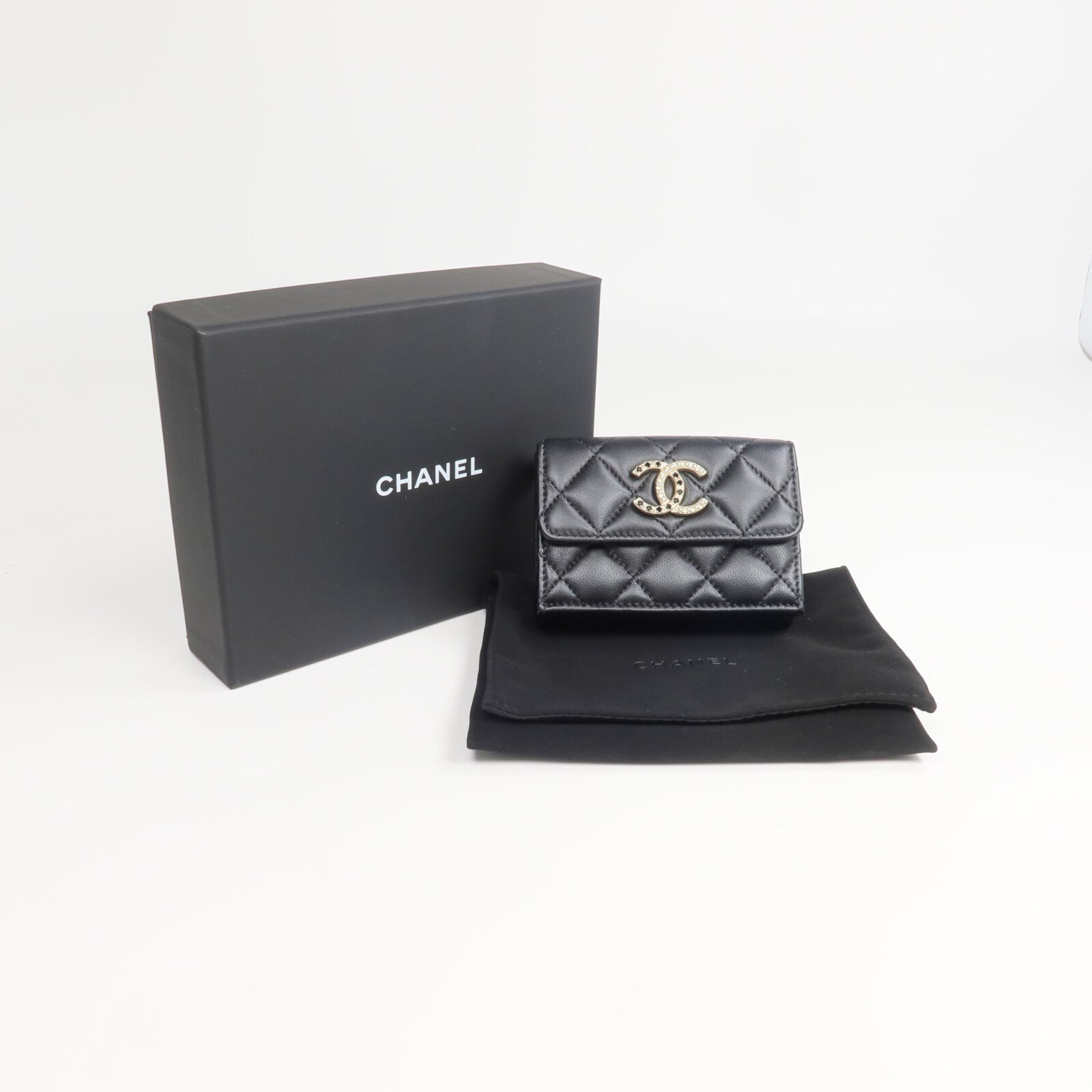 CHANEL 羊皮皮革CC Logo Flap Wallet錢包