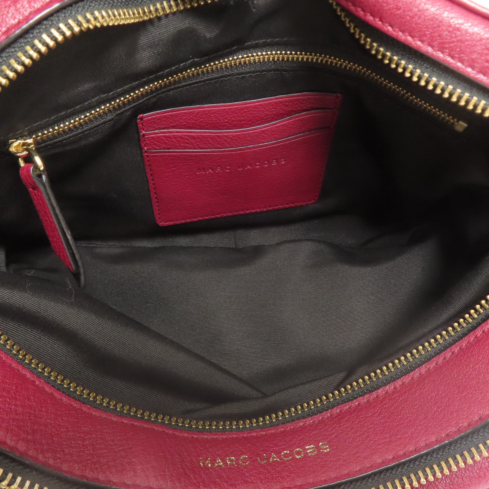 MARC JACOBS 牛皮皮革Shoudler Bag金扣肩背袋