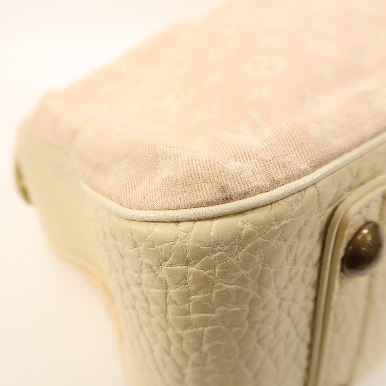 LOUIS VUITTON 【激減優惠】Monogram Mini Lin Trapeze GM金扣手挽袋