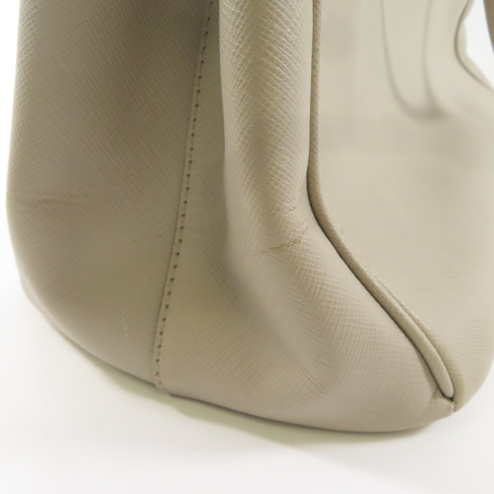 PRADA 牛皮皮革Saffiano Lux金扣手挽袋灰色