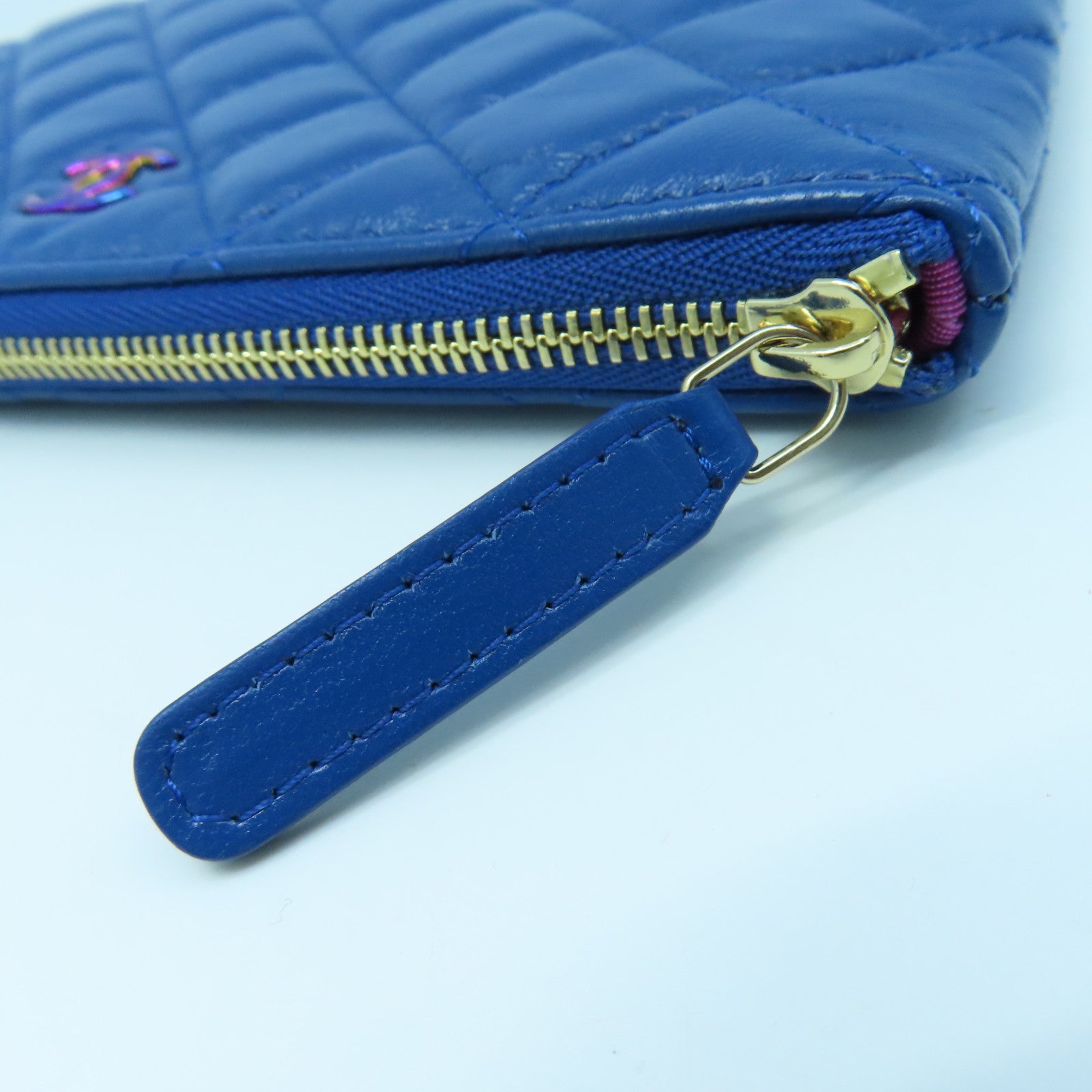 CHANEL diamond leather Pouch gold buckle clutch blue