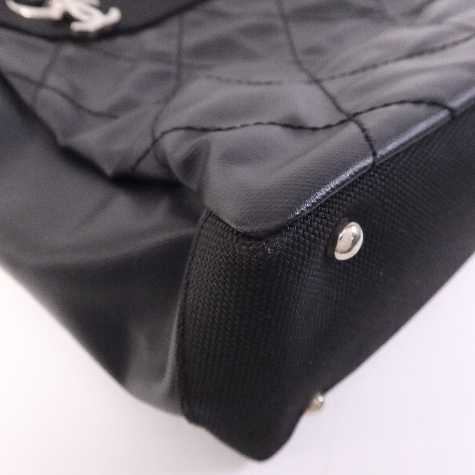 CHANEL 牛皮皮革Tote Bag銀扣手挽袋