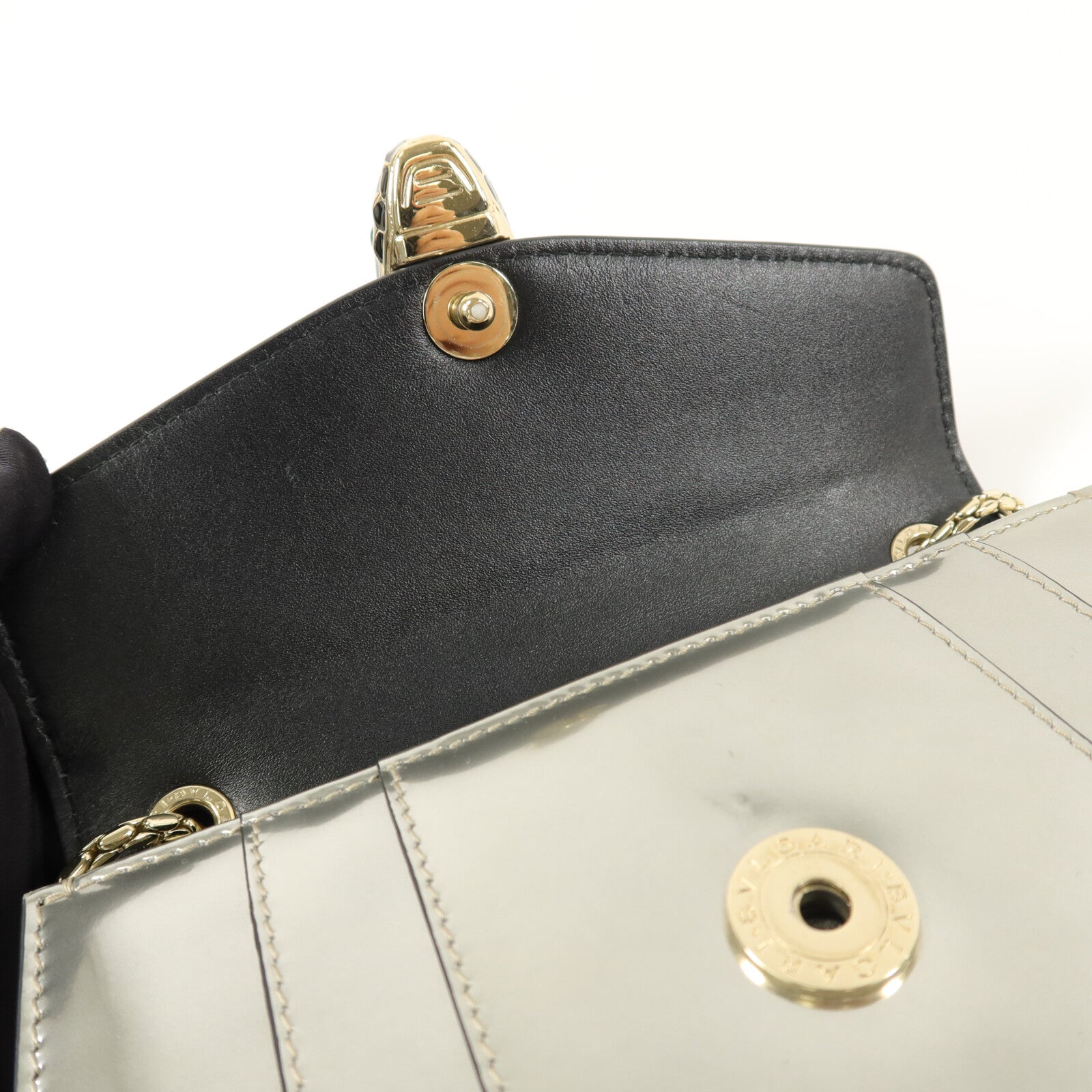 BVLGARI 牛皮皮革Serpenti Forever Small Crossbody鏈帶肩背袋