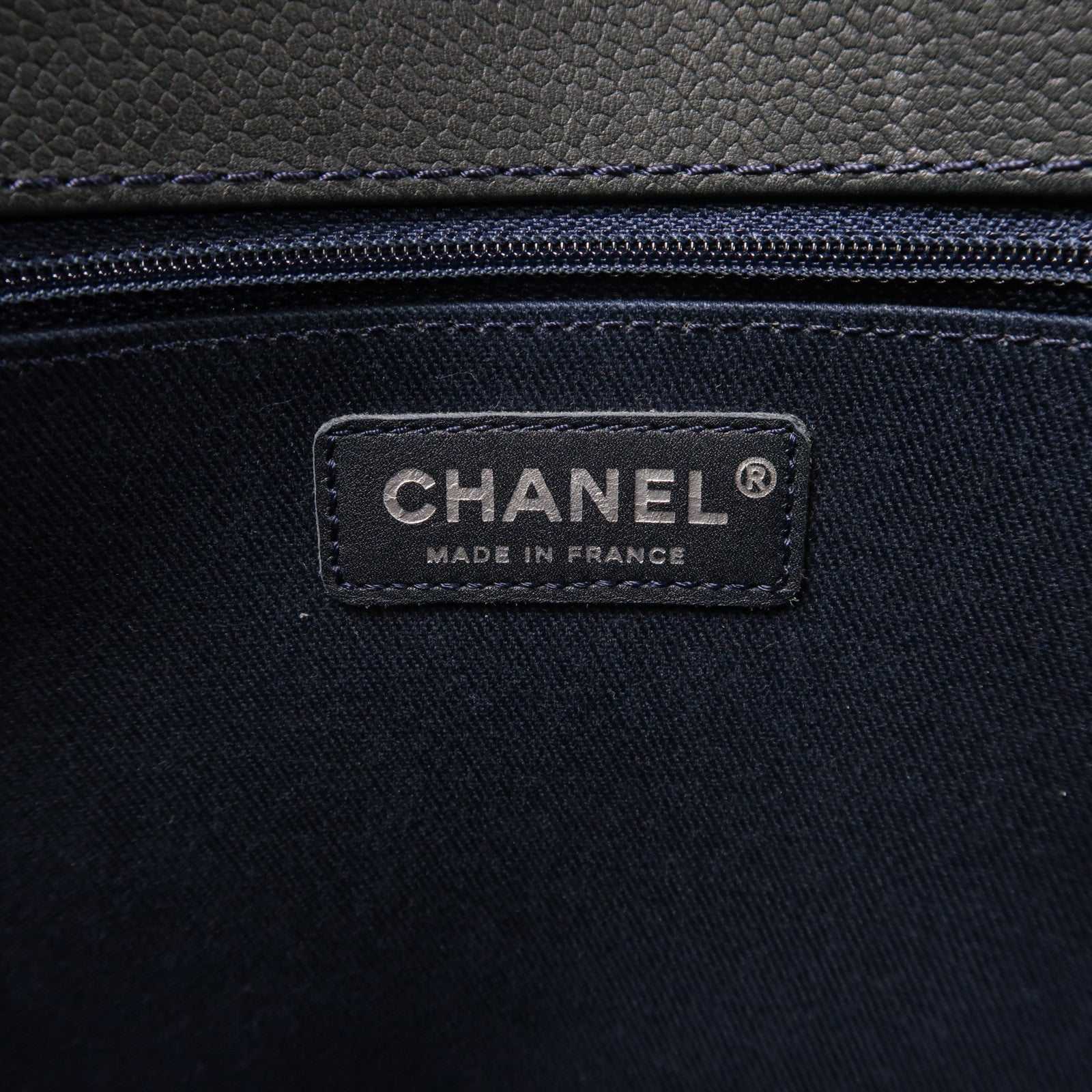 CHANEL 牛皮皮革Chain Shoulder銀扣鏈帶肩背袋