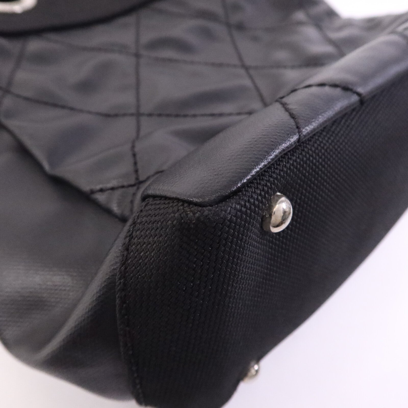 CHANEL 牛皮皮革Tote Bag銀扣手挽袋