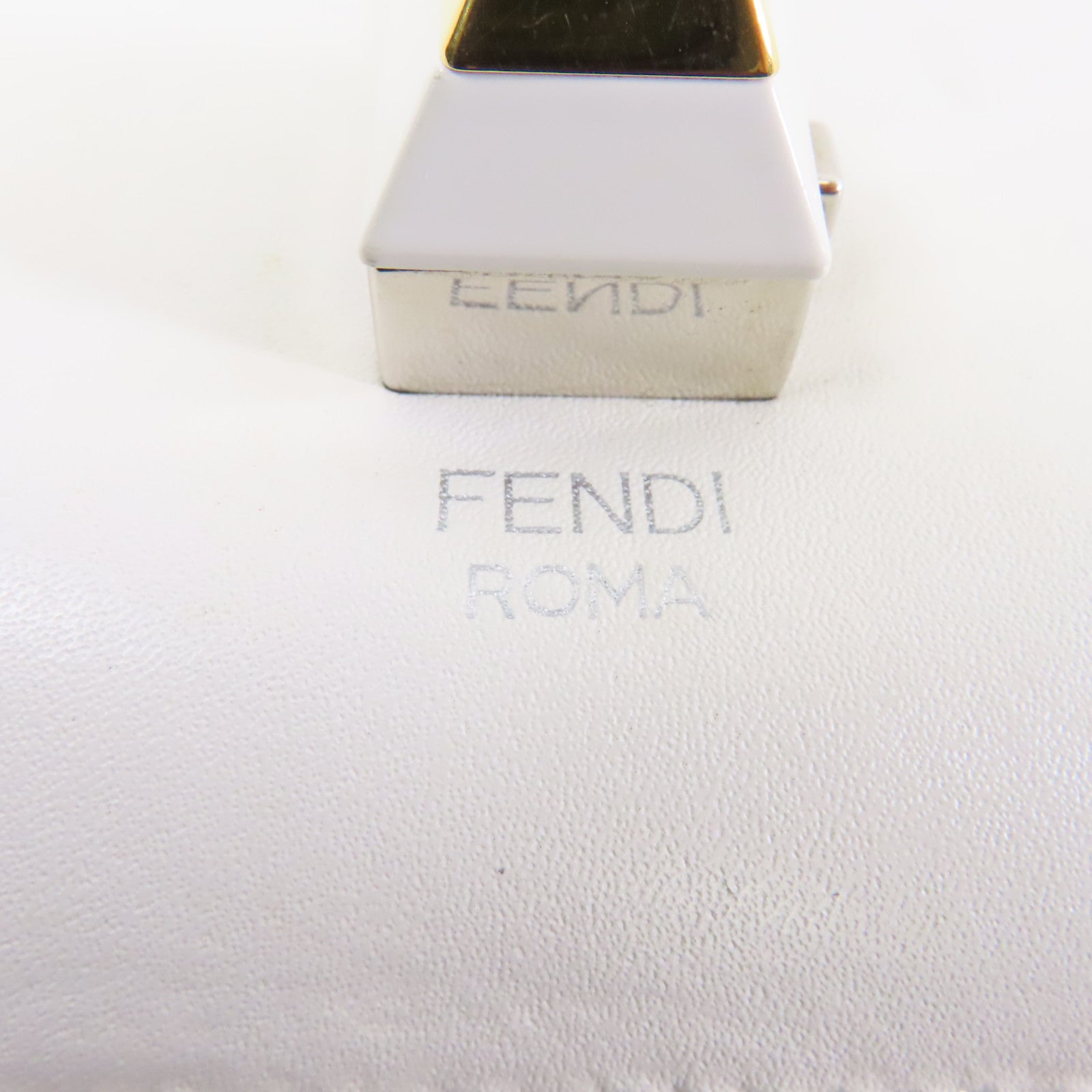 FENDI 【激減優惠】牛皮皮革2way Shoulder Bag銀扣手挽肩背兩用袋白色