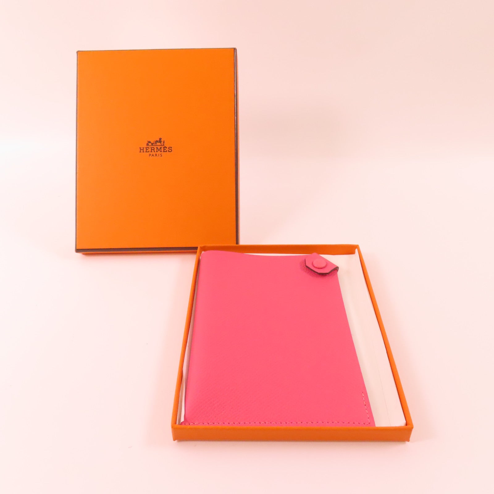 HERMES 【激減優惠】Epsom皮革Passport Case銀扣護照套Rose Azalee