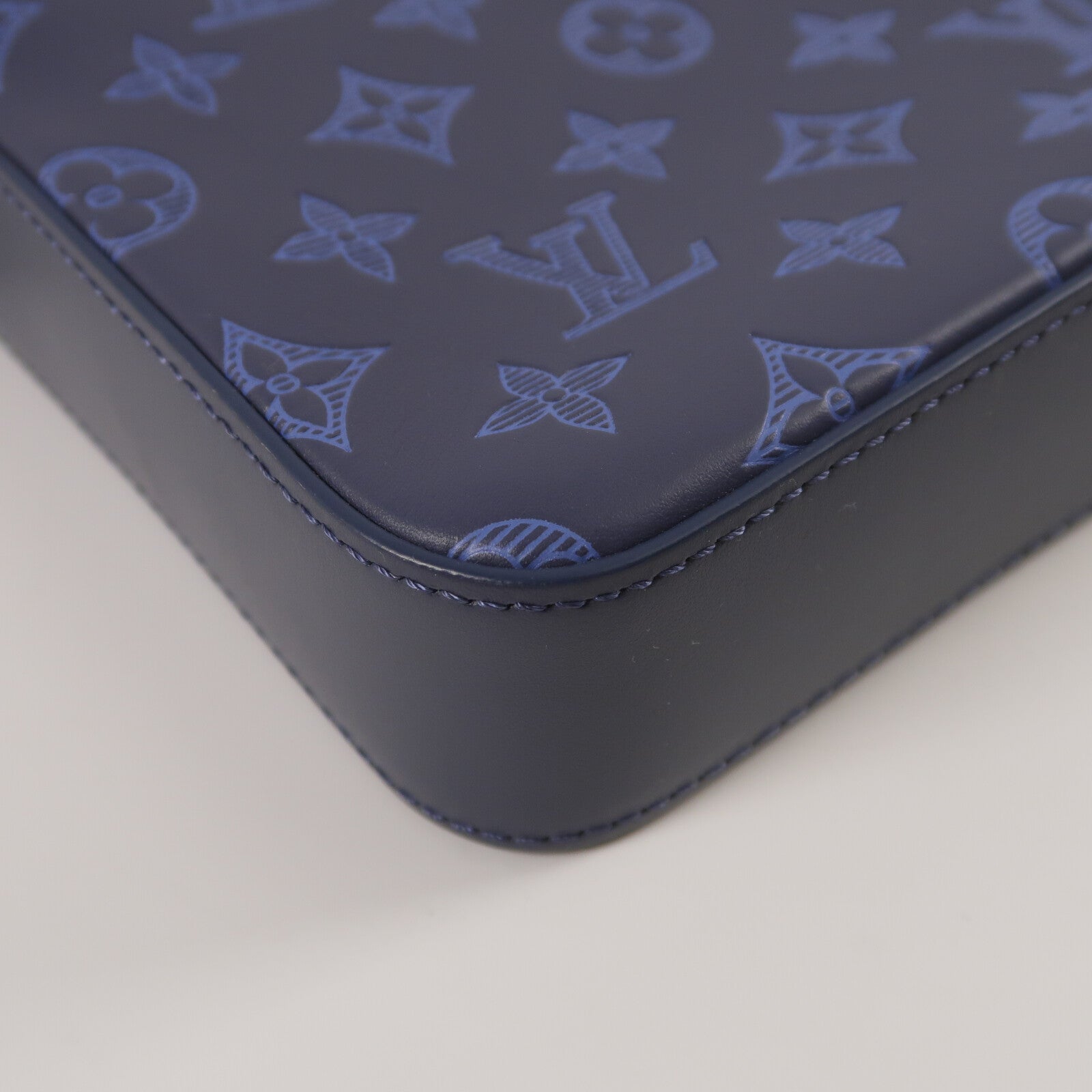 LOUIS VUITTON Monogram Shadow Duo Messenger肩背袋