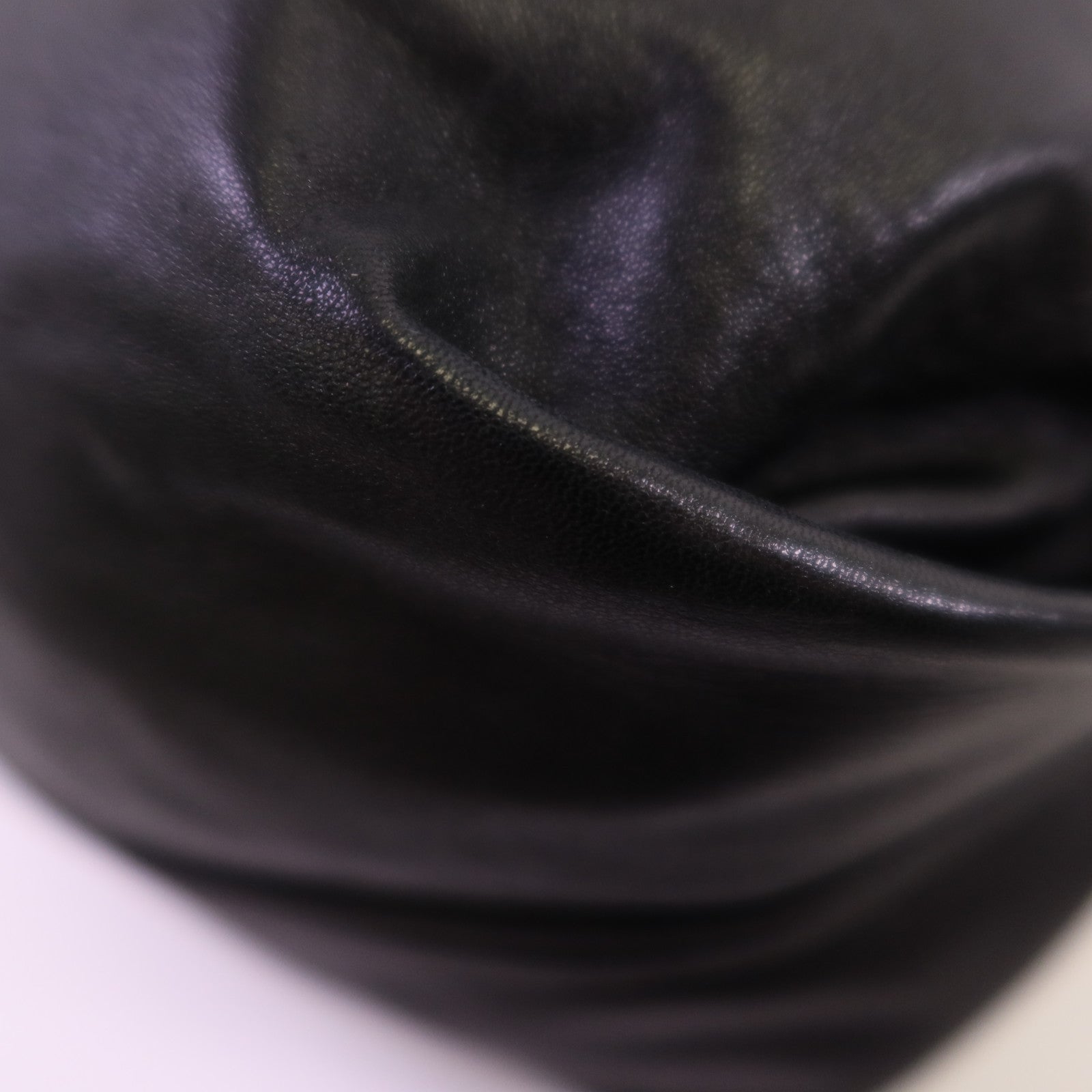 YVES SAINT LAURENT 羊皮皮革Teddy鏈帶肩背袋