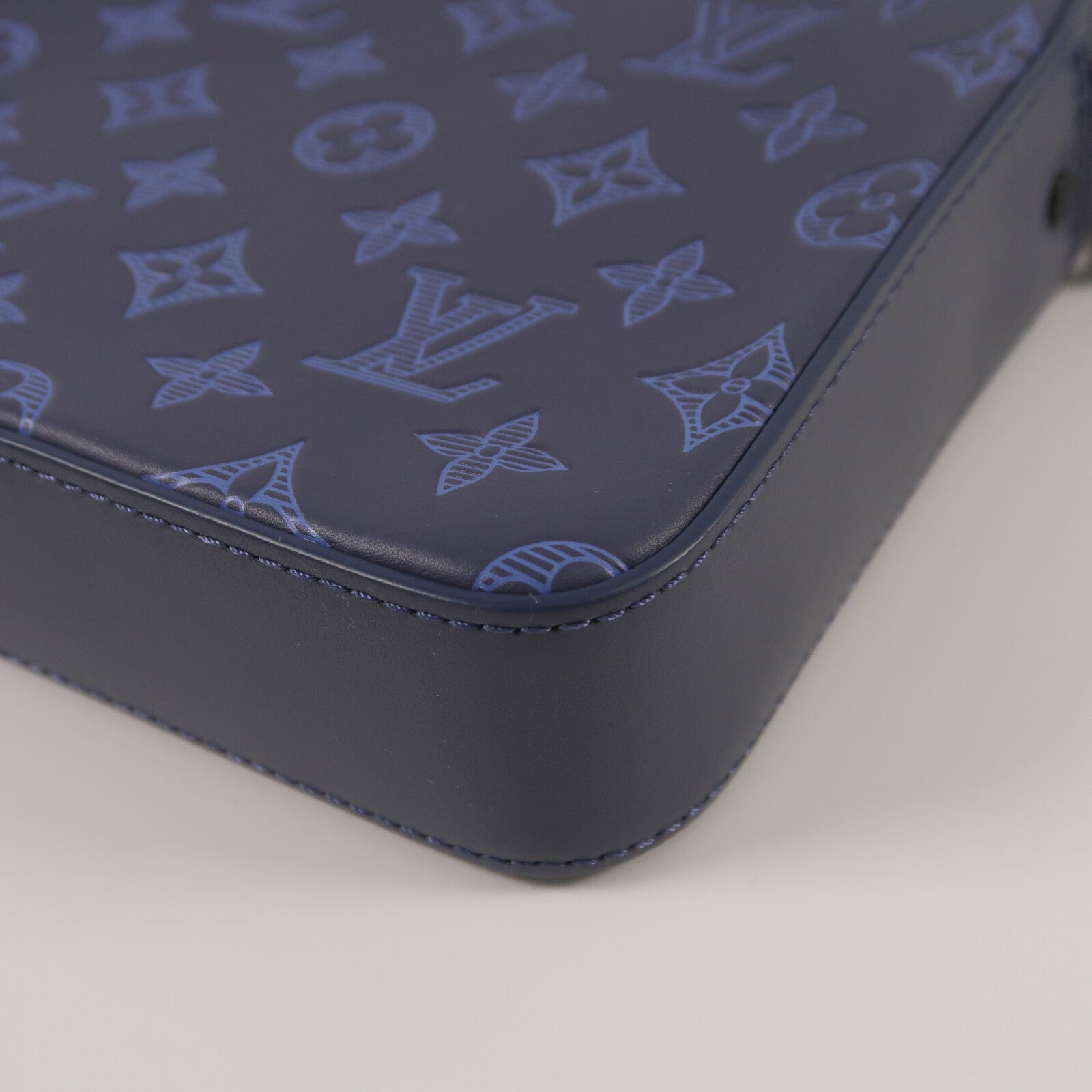 LOUIS VUITTON Monogram Shadow Duo Messenger肩背袋