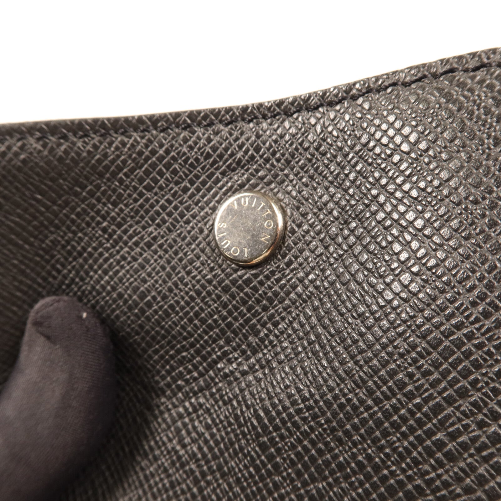 LOUIS VUITTON Monogram Eclipse Taigalama City Tote銀扣手挽肩背兩用袋