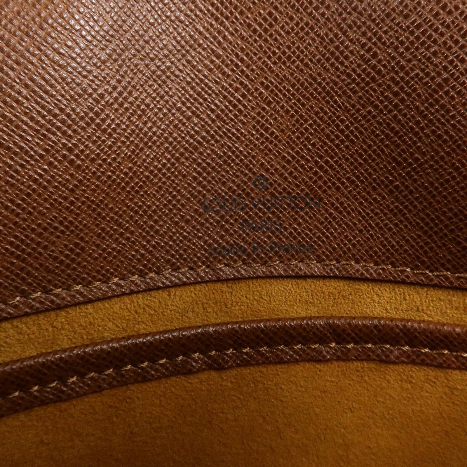LOUIS VUITTON Monogram Musette Tango Short金扣肩背袋