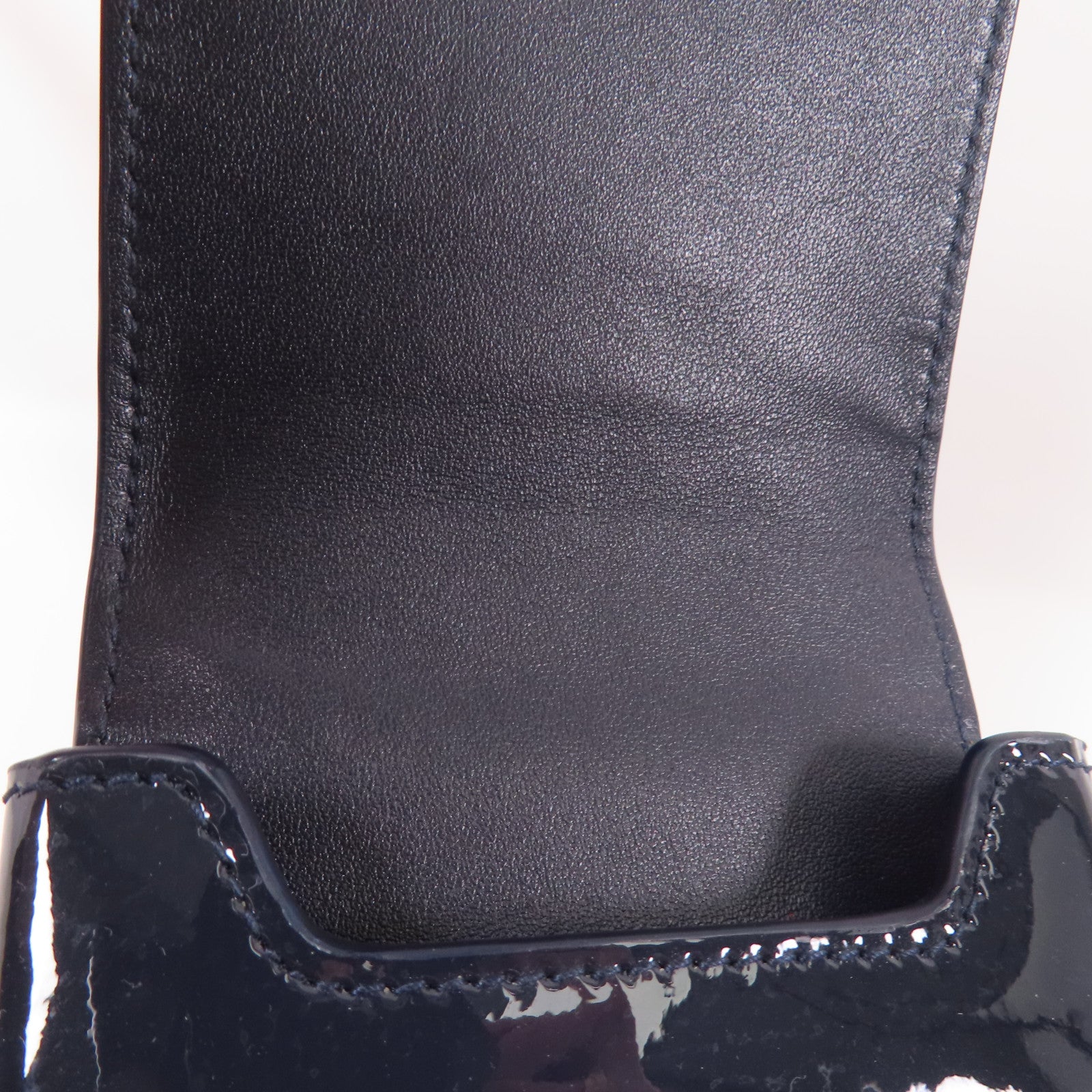 SAINT LAURENT 漆皮皮革Phone Pouch銀扣肩背袋