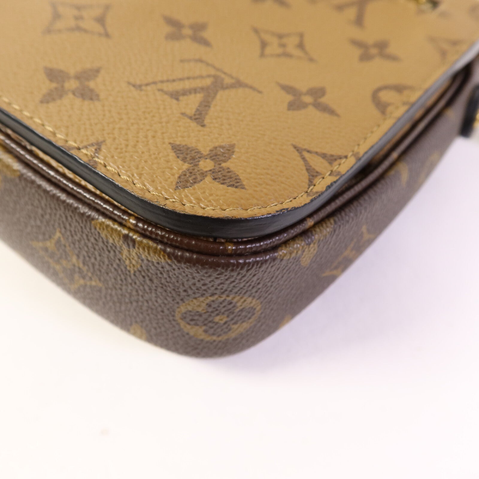 LOUIS VUITTON Monogram Reverse Pochette Metis金扣手挽肩背兩用袋