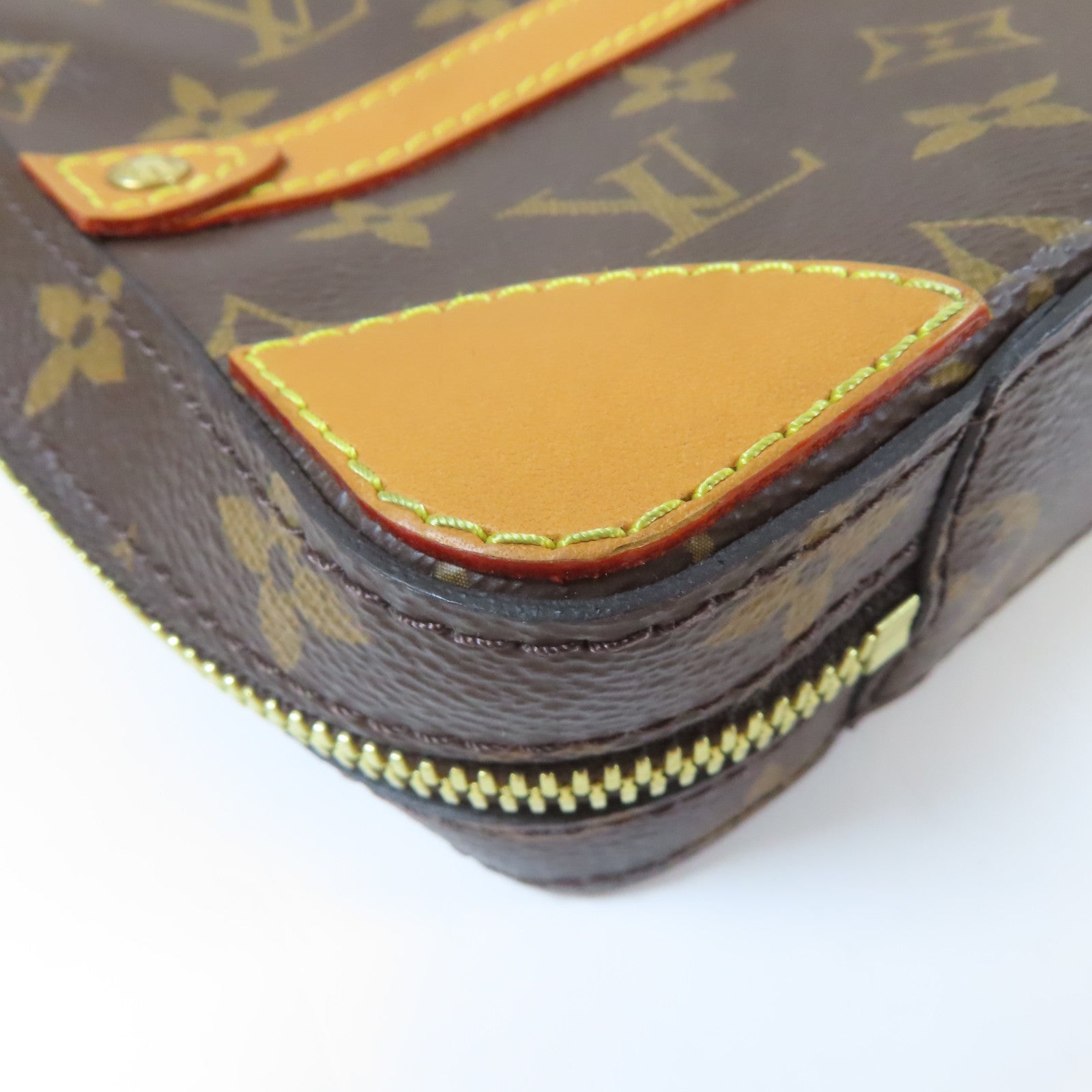 LOUIS VUITTON 【激減優惠】Monogram Soft Trunk Messenger Bag金扣肩背袋啡色