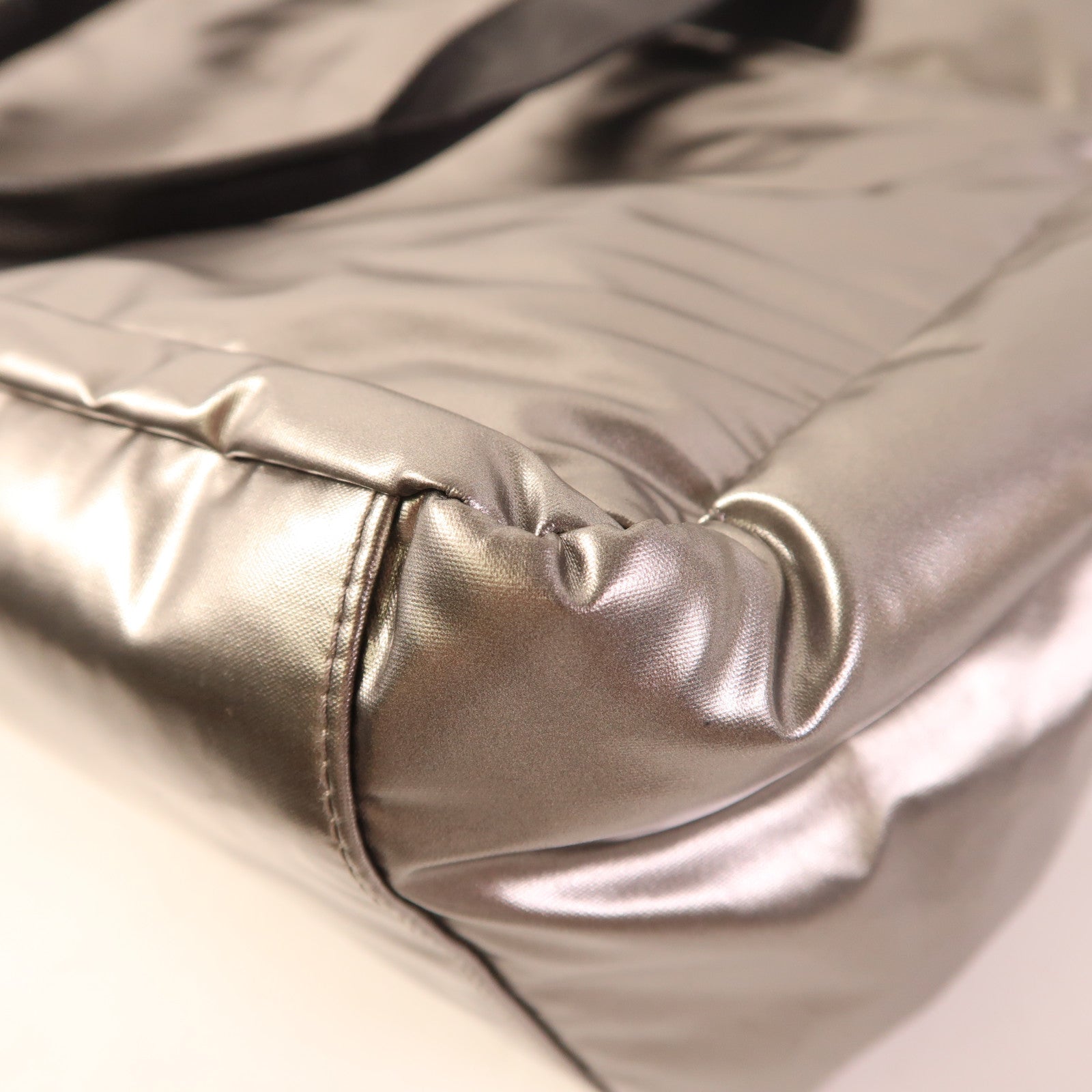 PRADA 尼龍Shoulder Tote銀扣肩背袋/手挽袋