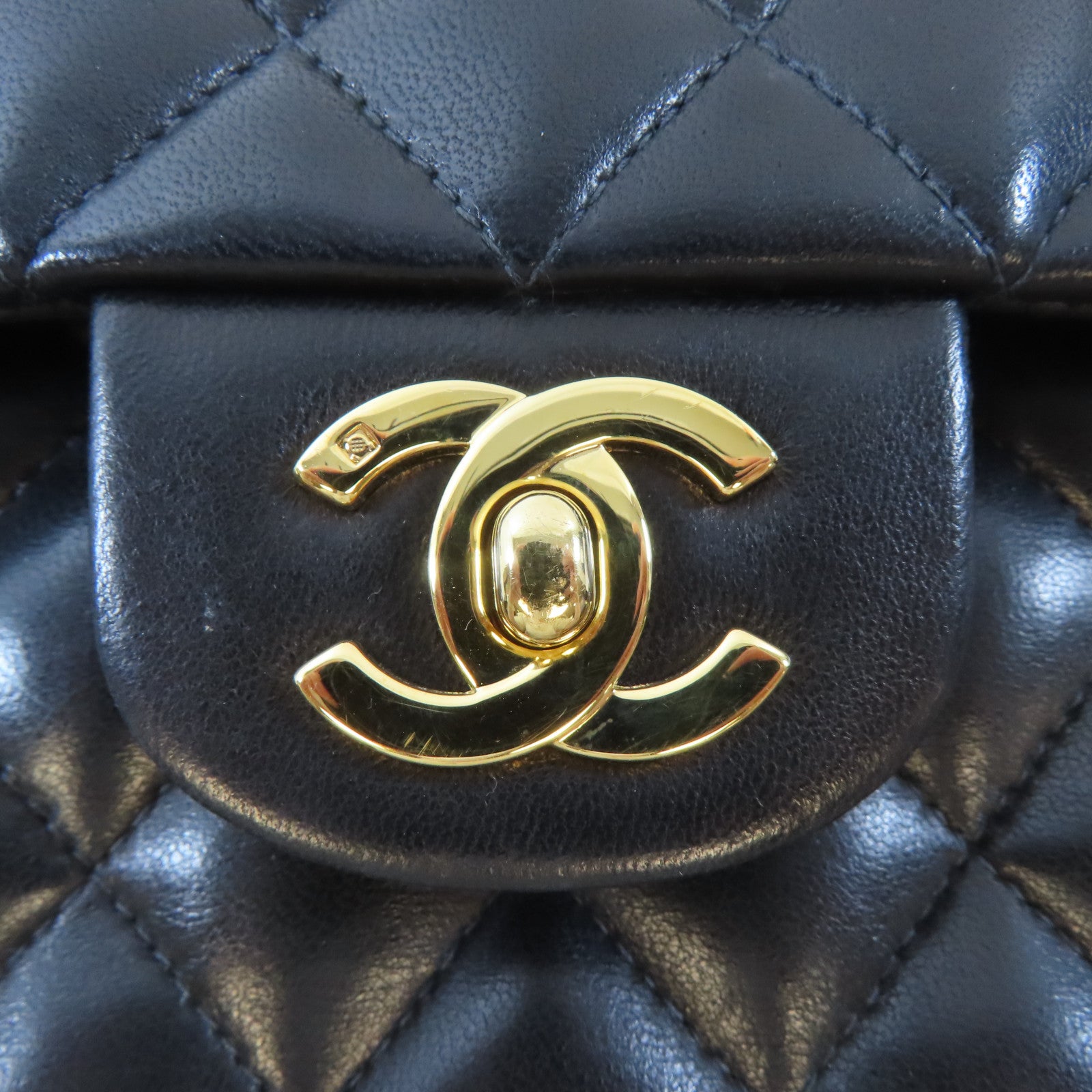 CHANEL 【激減優惠】菱格羊皮皮革Classic 25金扣鏈帶肩背袋黑色