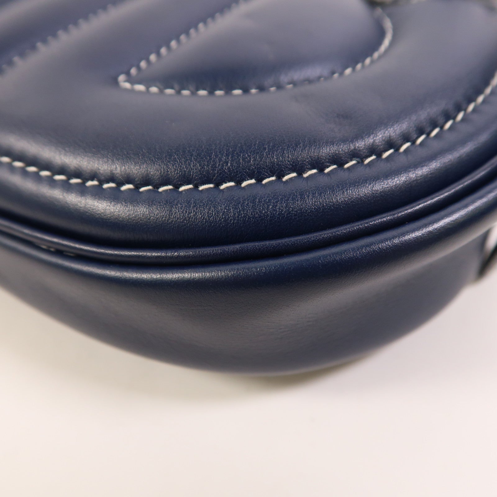 HERMES Swift皮革In The Loop銀扣肩背袋Bleu Navy/Terre Battue