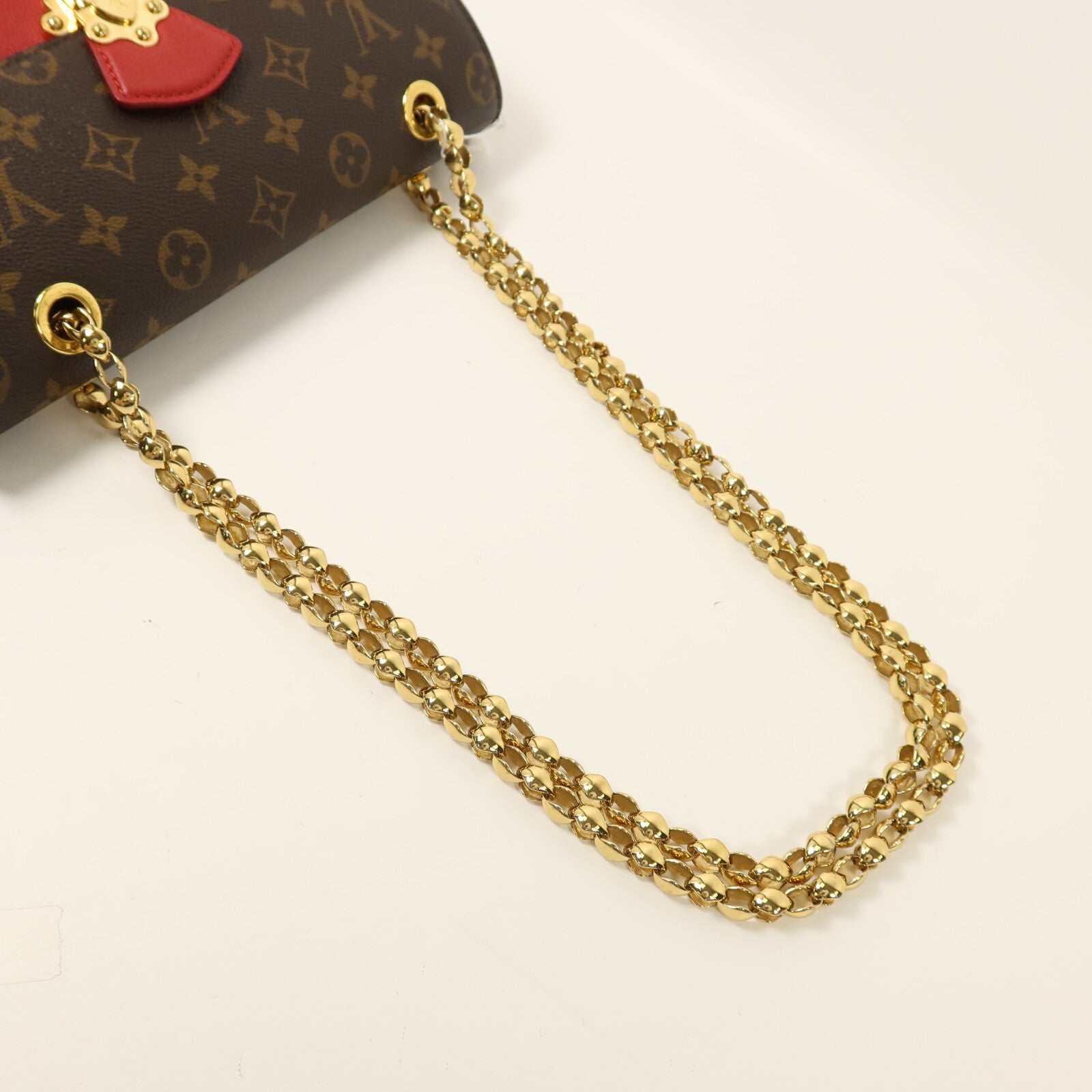LOUIS VUITTON Monogram Victoire鏈帶肩背袋