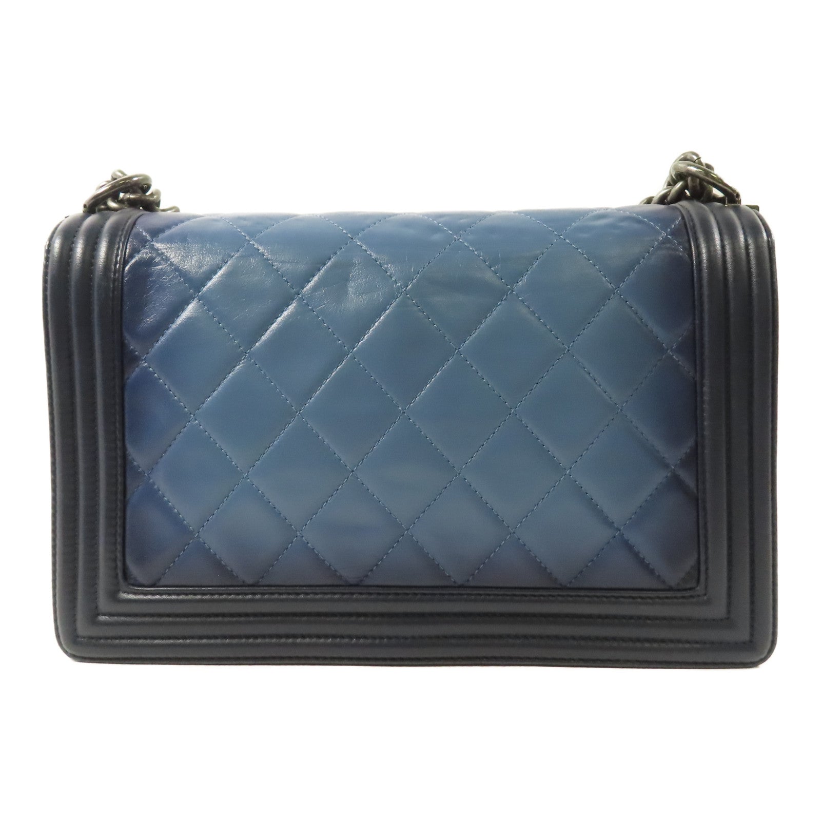 CHANEL 牛皮皮革Boy 28cm銀扣鏈帶肩背袋