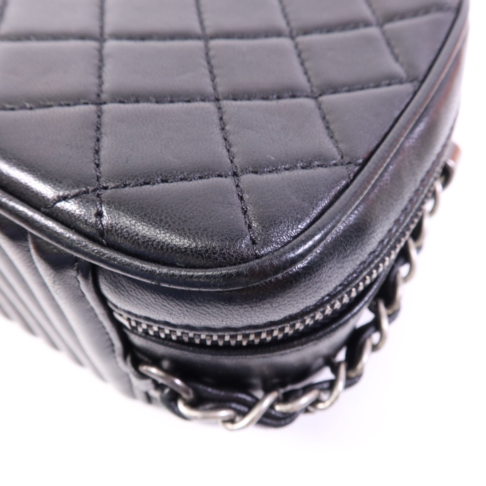 CHANEL 牛皮皮革Coco Boy Camera Bag銀扣鏈帶肩背袋