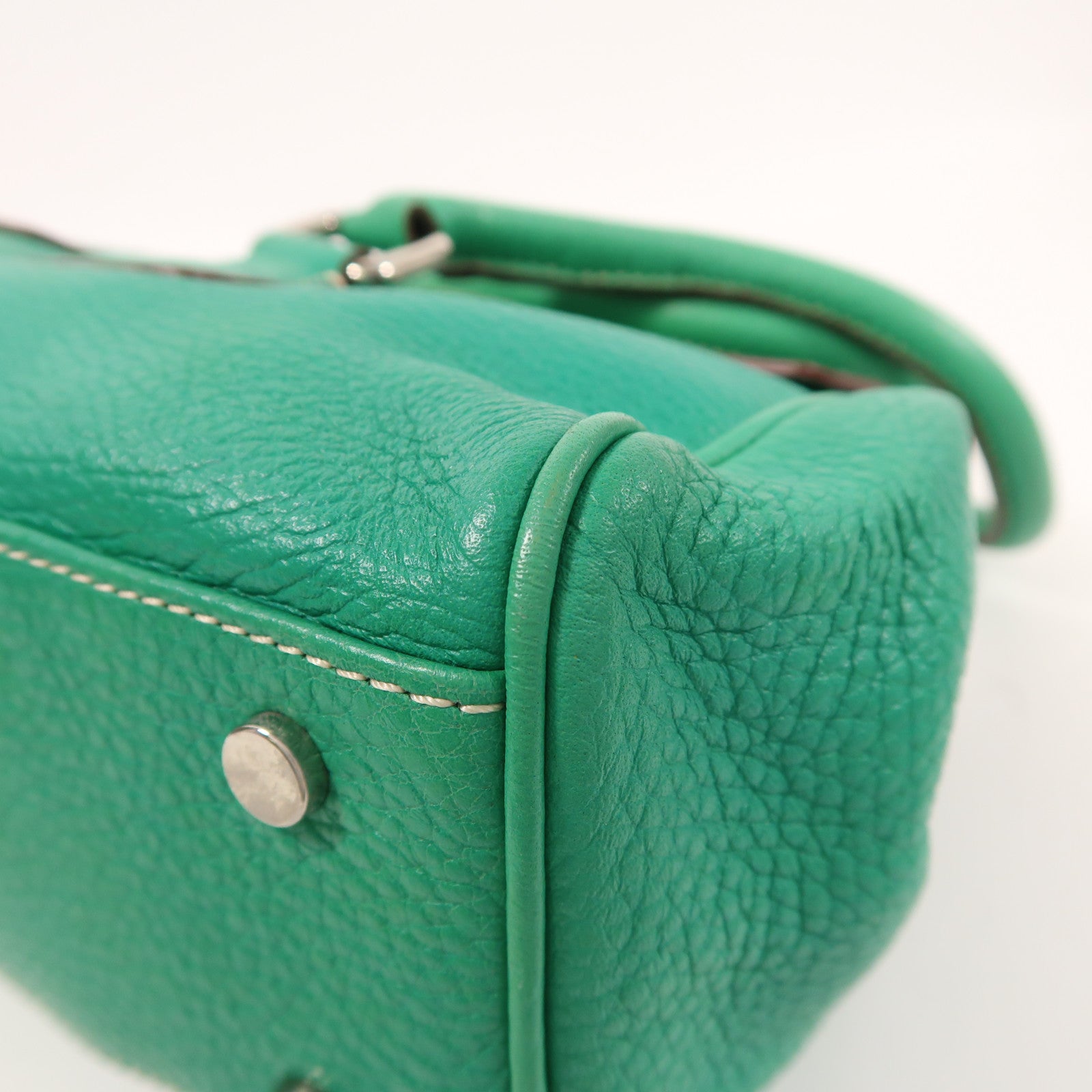 BURBERRY 牛皮皮革Hand Bag銀扣肩背袋