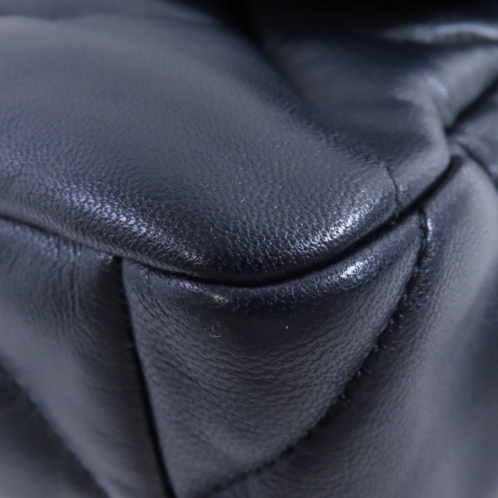 CHANEL 羊皮皮革Chanel 19 2Way Shoulder Bag金扣鏈帶手挽肩背兩用袋