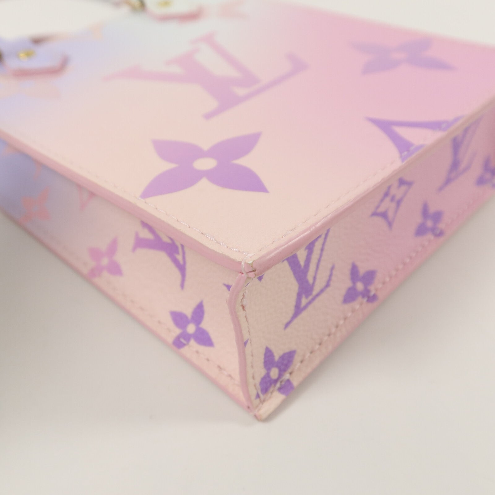 LOUIS VUITTON Monogram Giant Petit Sac Plat Spring in the City手挽肩背兩用袋