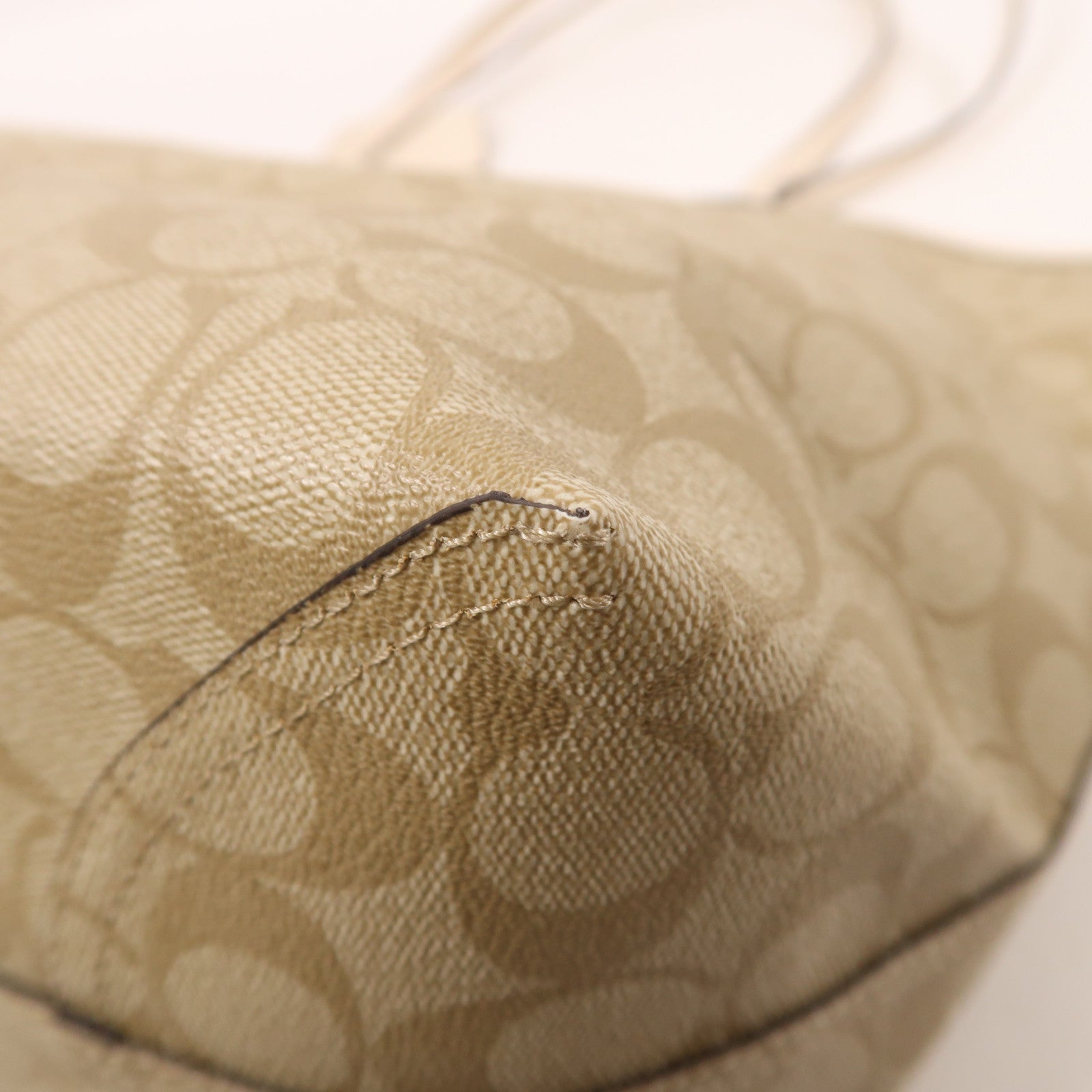 COACH 塗層帆布Tote Bag金扣肩背袋