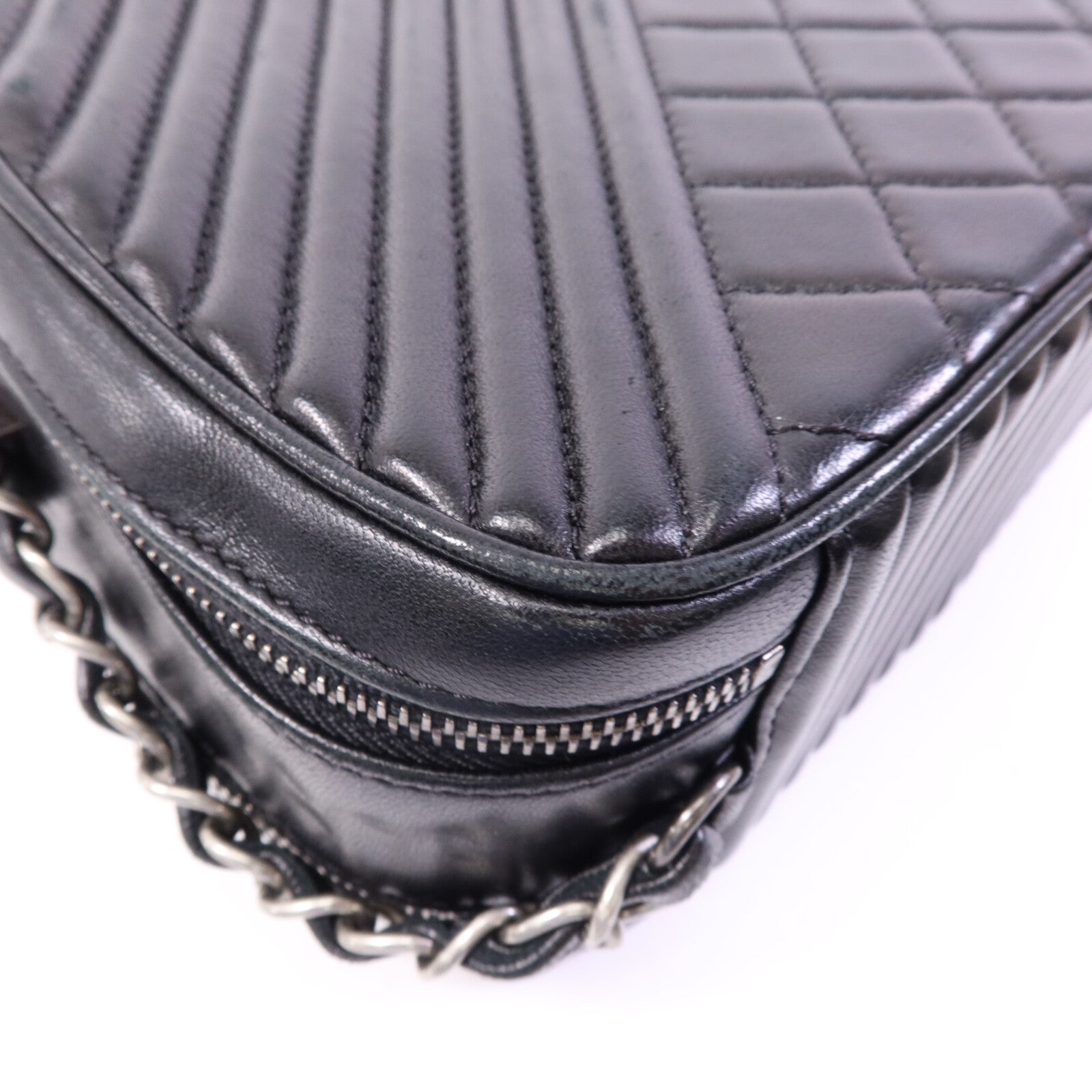 CHANEL 牛皮皮革Coco Boy Camera Bag銀扣鏈帶肩背袋