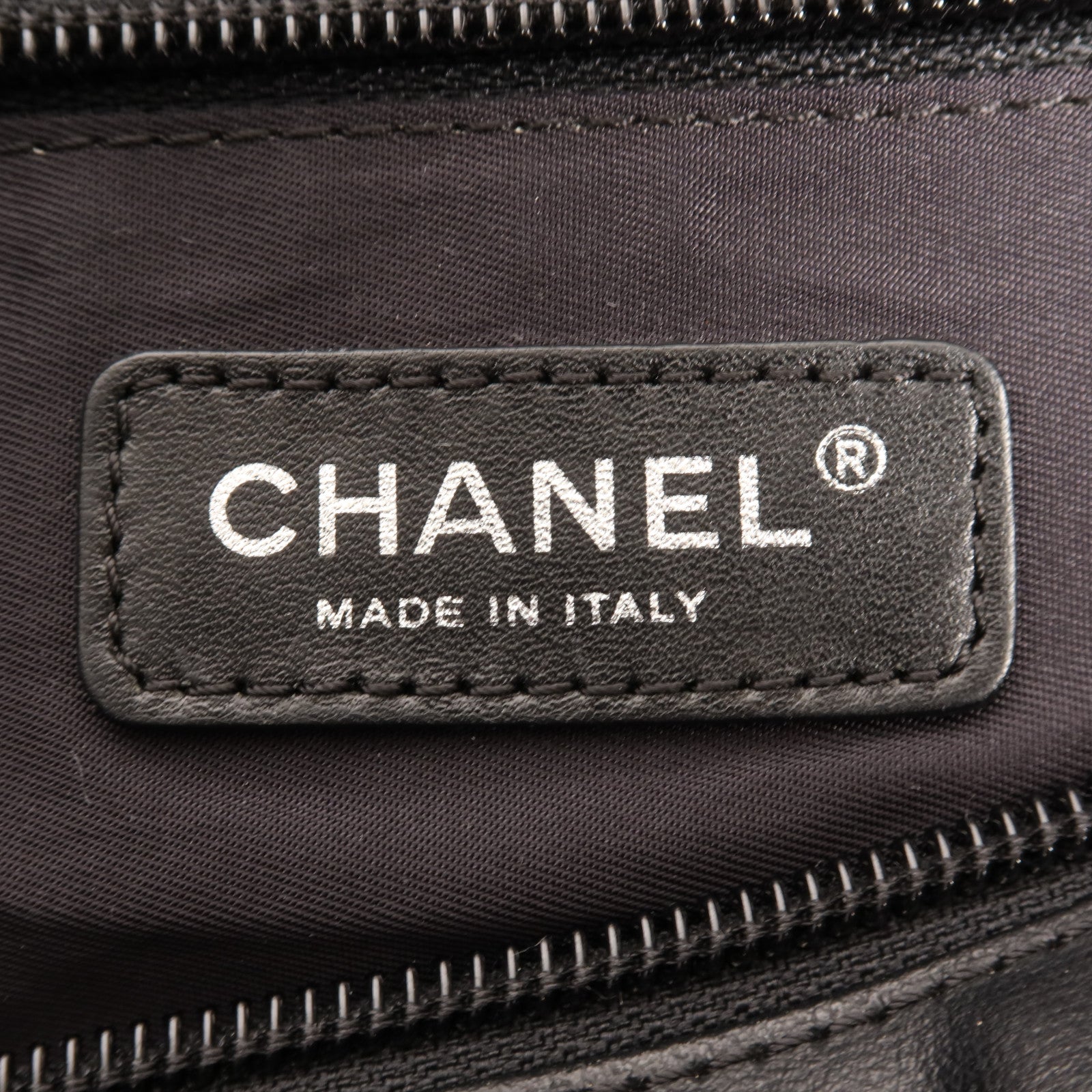 CHANEL 塗層帆布/尼龍Paris Biarritz Tote銀扣手挽袋
