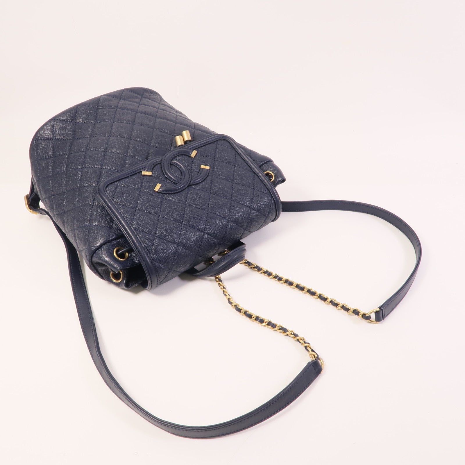 CHANEL 【激減優惠】牛皮皮革Filigree Backpack金扣鏈帶背包