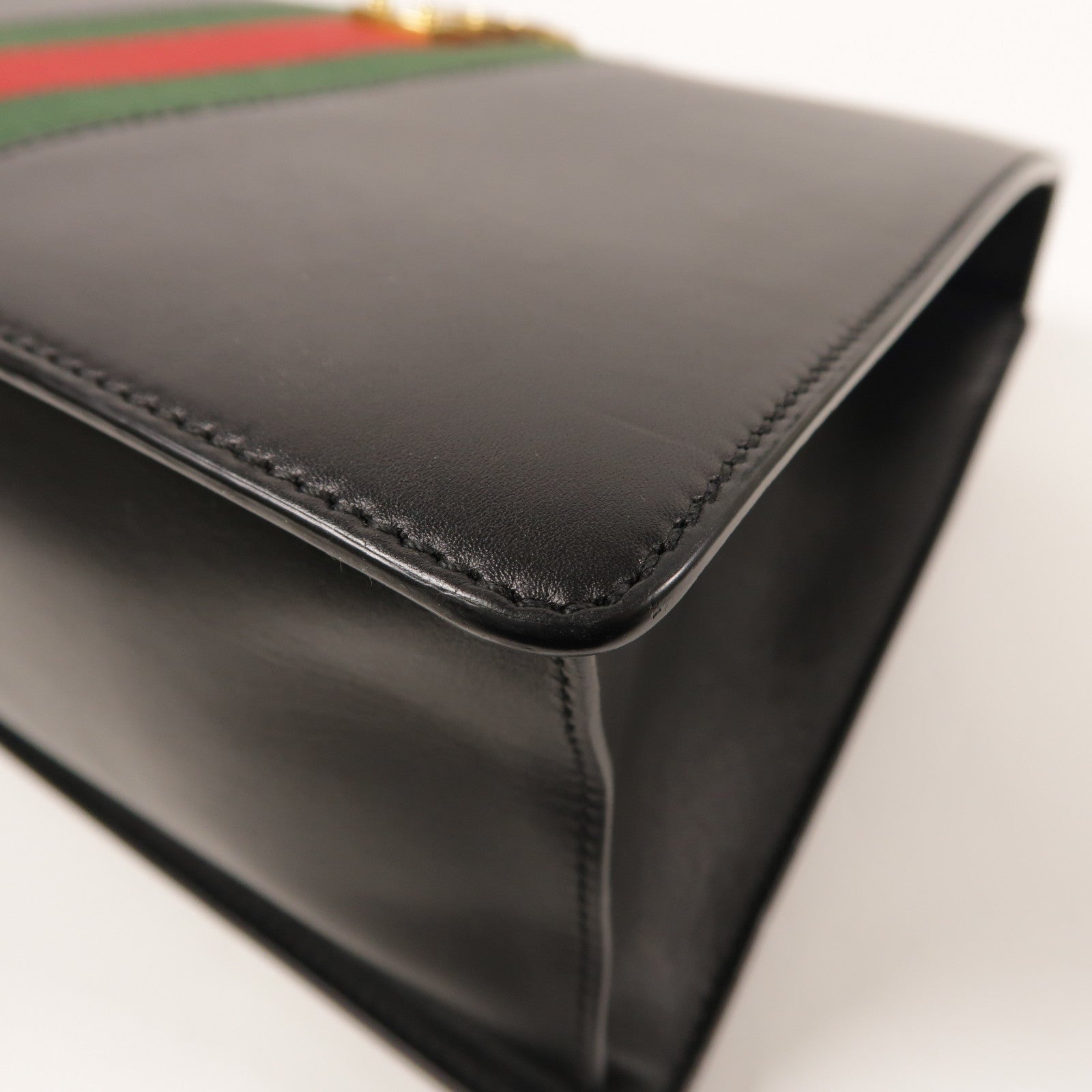 GUCCI 牛皮皮革Sylvie金扣手挽肩背兩用袋