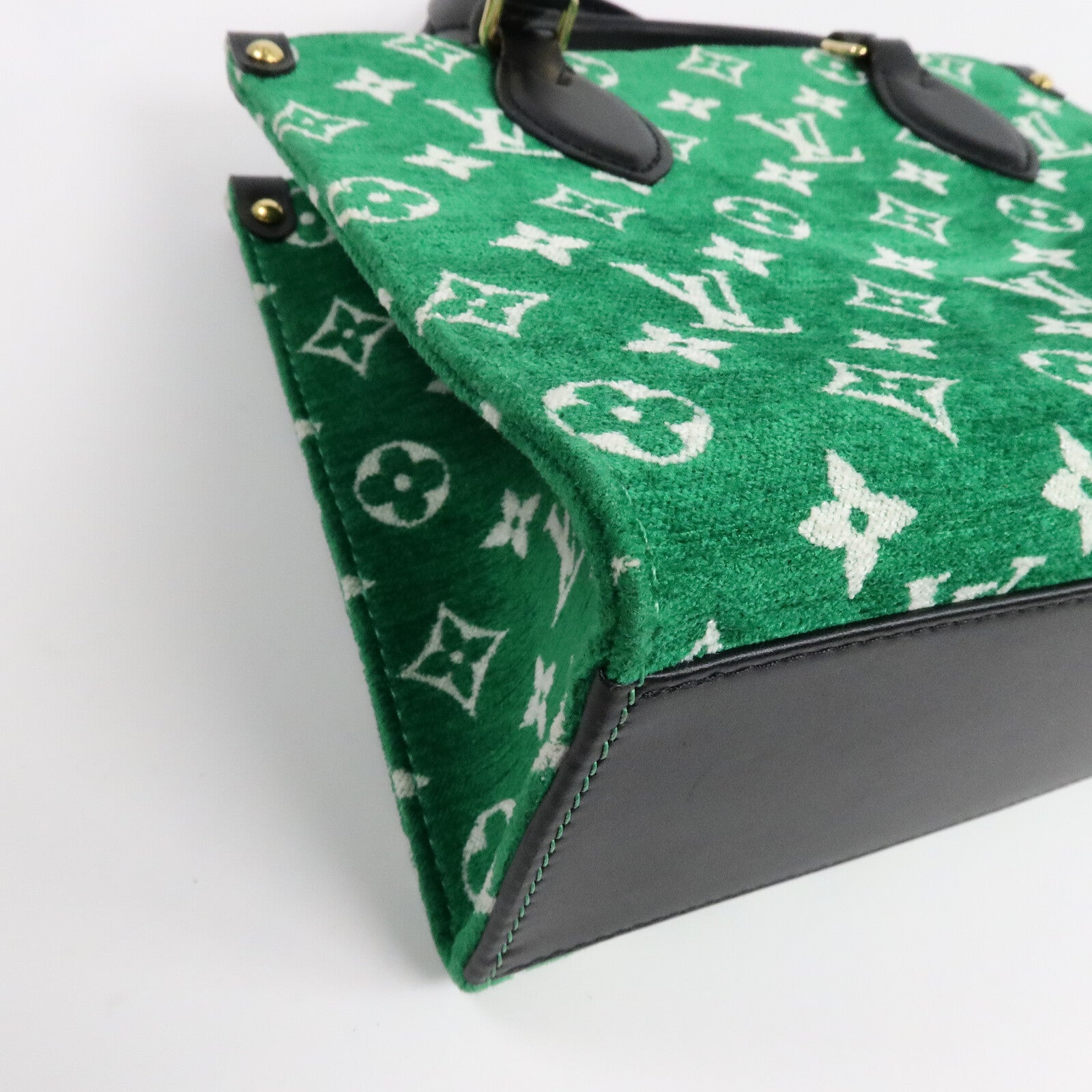 LOUIS VUITTON Monogram Jacquard OnTheGo PM手挽肩背兩用袋