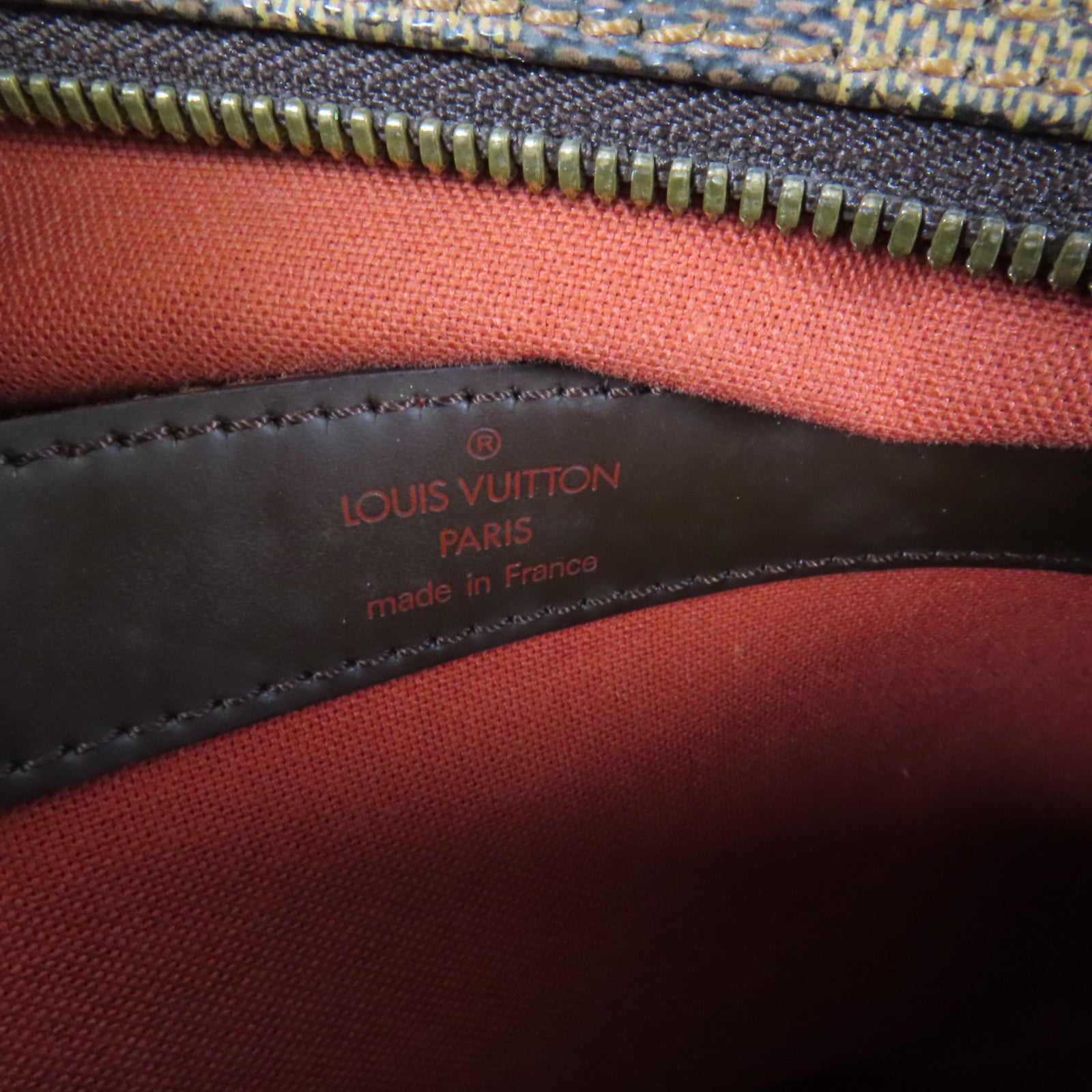 LOUIS VUITTON Damier Naviglio金扣肩背袋