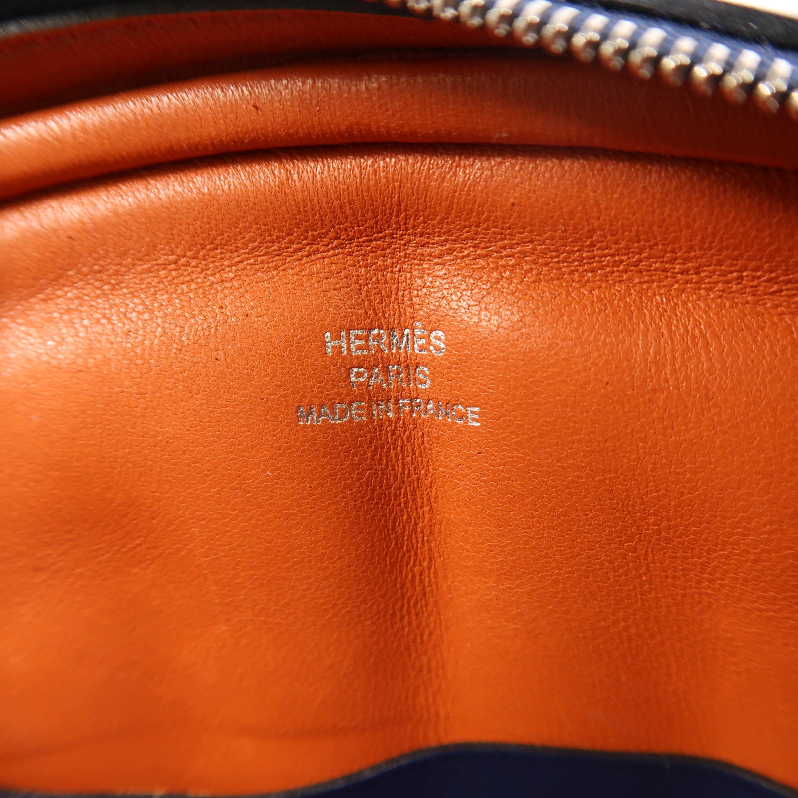 HERMES Swift皮革In The Loop銀扣肩背袋Bleu Navy/Terre Battue