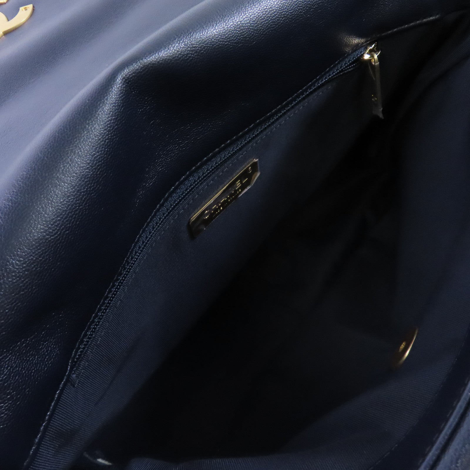 CHANEL 羊皮皮革Chanel 19 2Way Shoulder Bag金扣鏈帶手挽肩背兩用袋