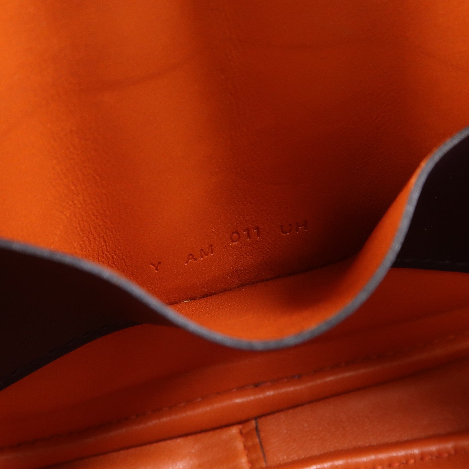 HERMES Swift皮革In The Loop銀扣肩背袋Bleu Navy/Terre Battue