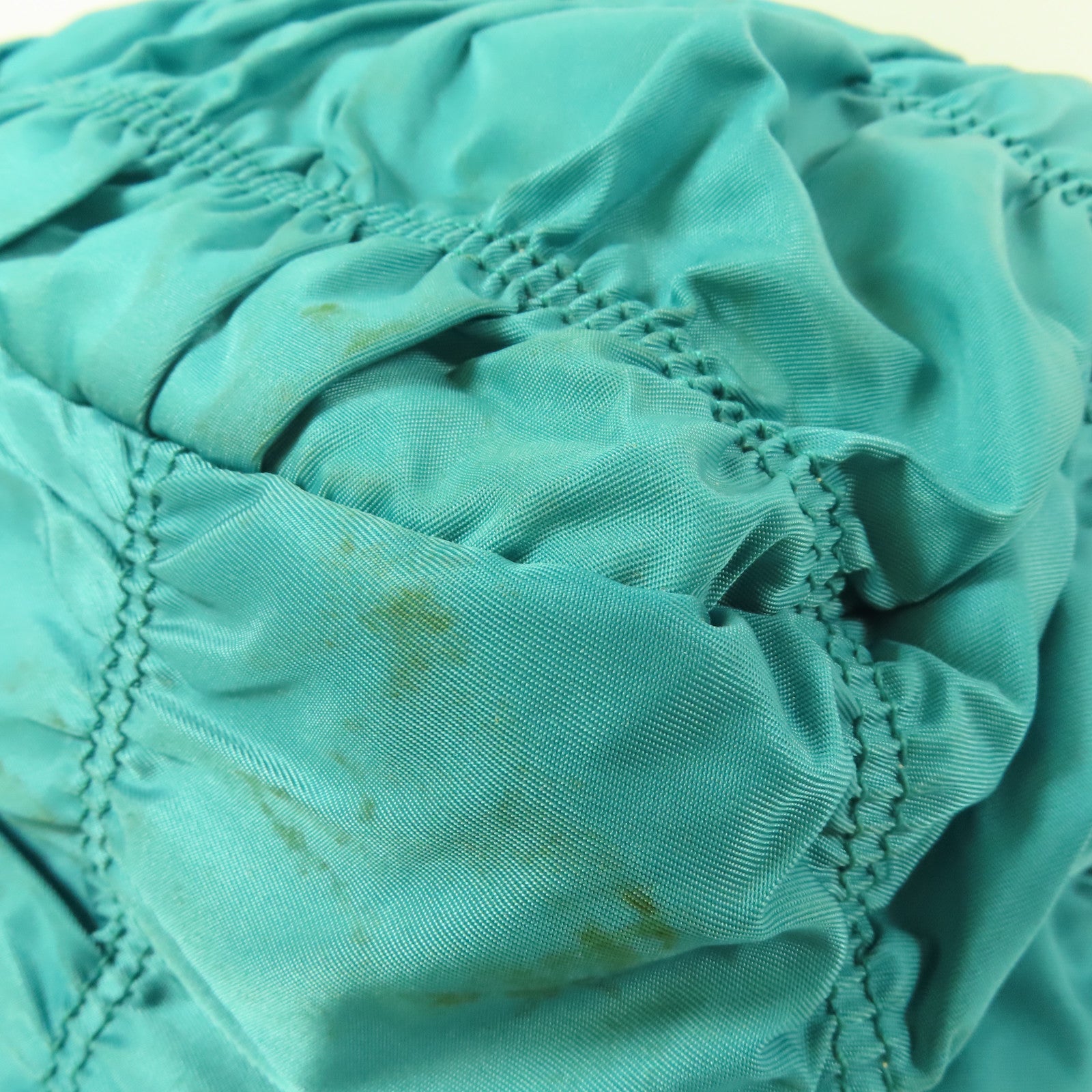 PRADA 尼龍Tessuto Gaufre金扣手挽肩背兩用袋