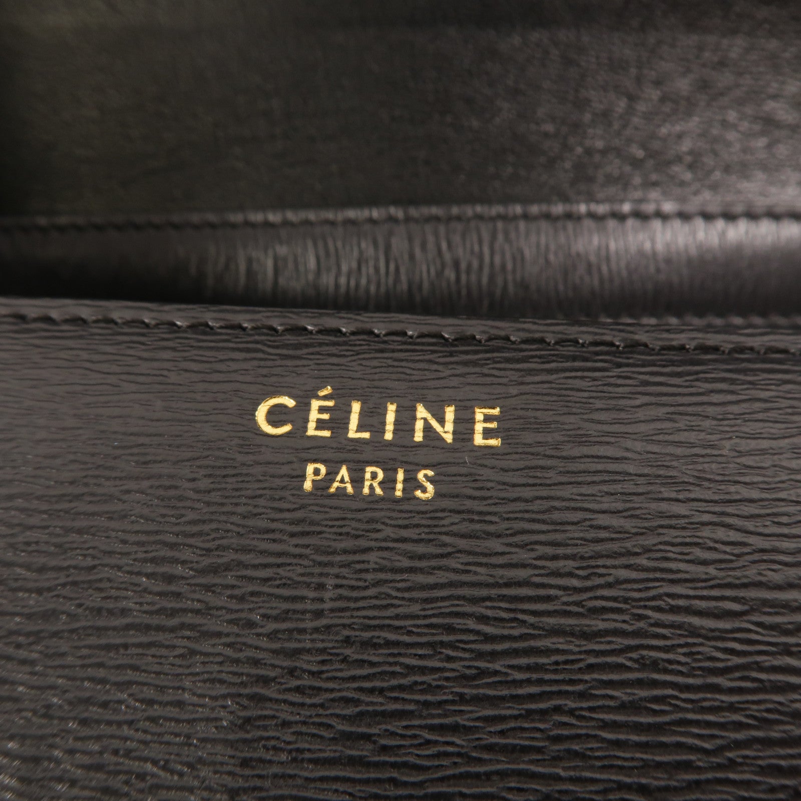 CELINE 【激減優惠】牛皮皮革Classic Box Medium肩背袋