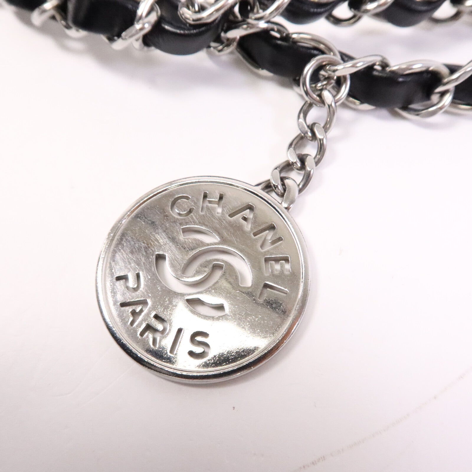 CHANEL 牛皮皮革C22 Medium Limited Edition銀扣鏈帶肩背袋