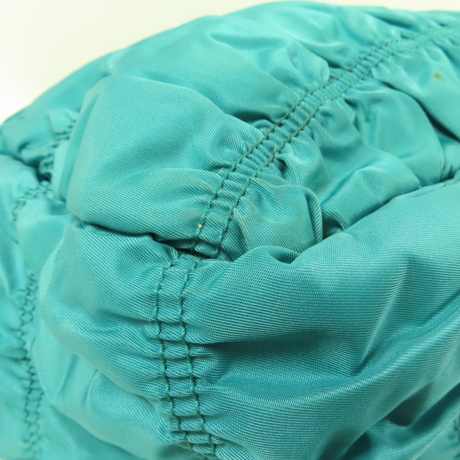 PRADA 尼龍Tessuto Gaufre金扣手挽肩背兩用袋