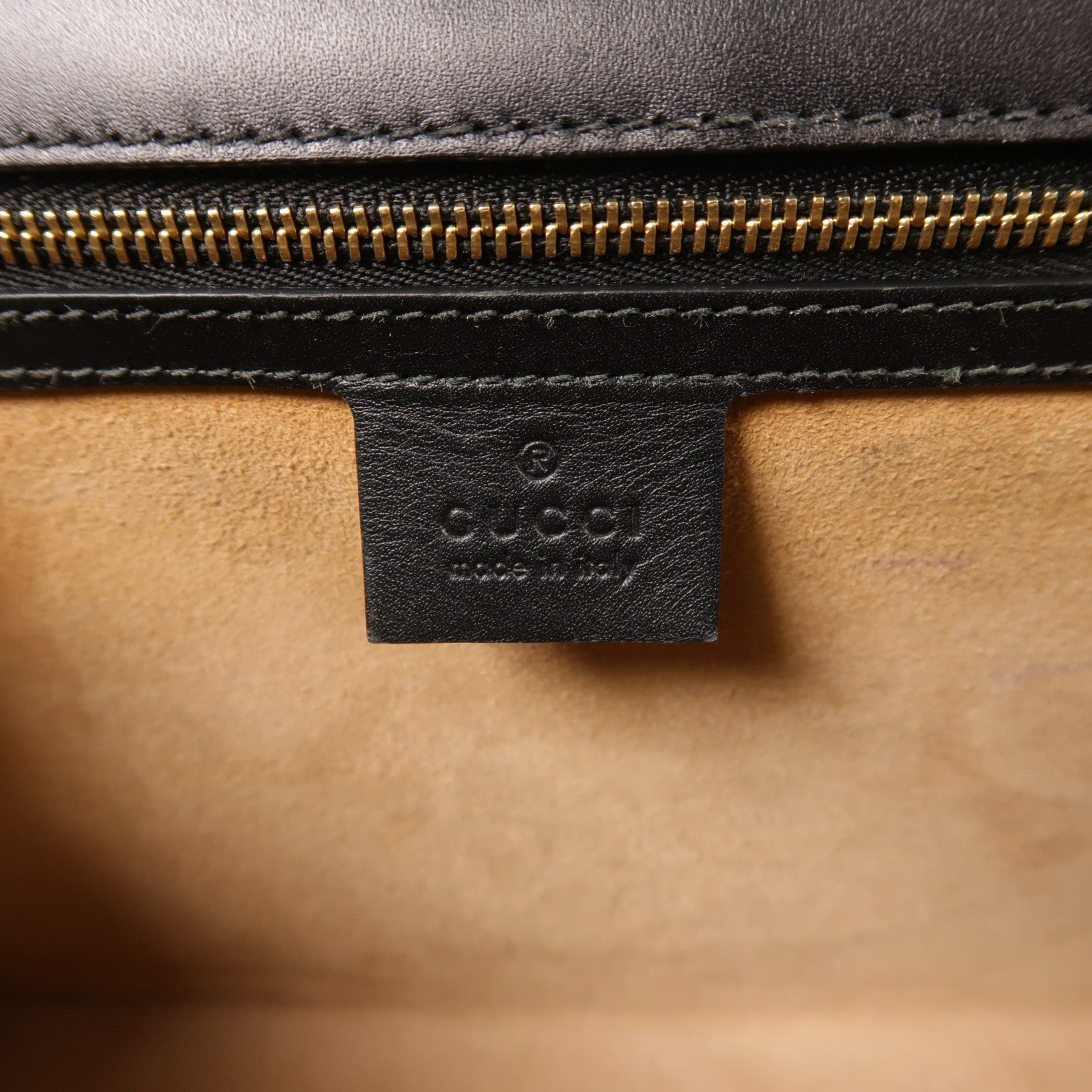 GUCCI 牛皮皮革Sylvie金扣手挽肩背兩用袋