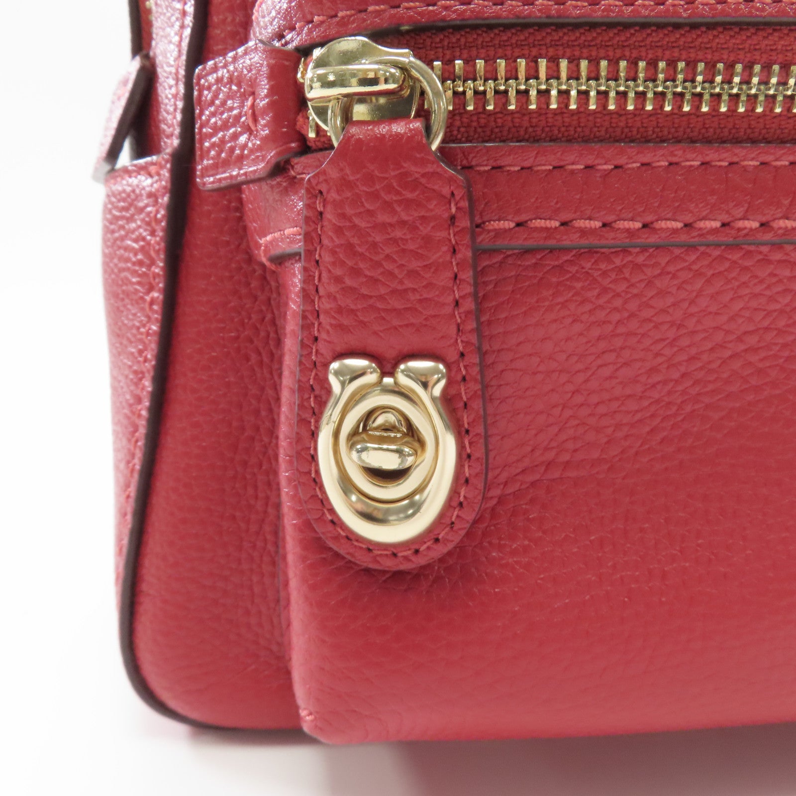 COACH 牛皮皮革Backpack金扣背包紅色