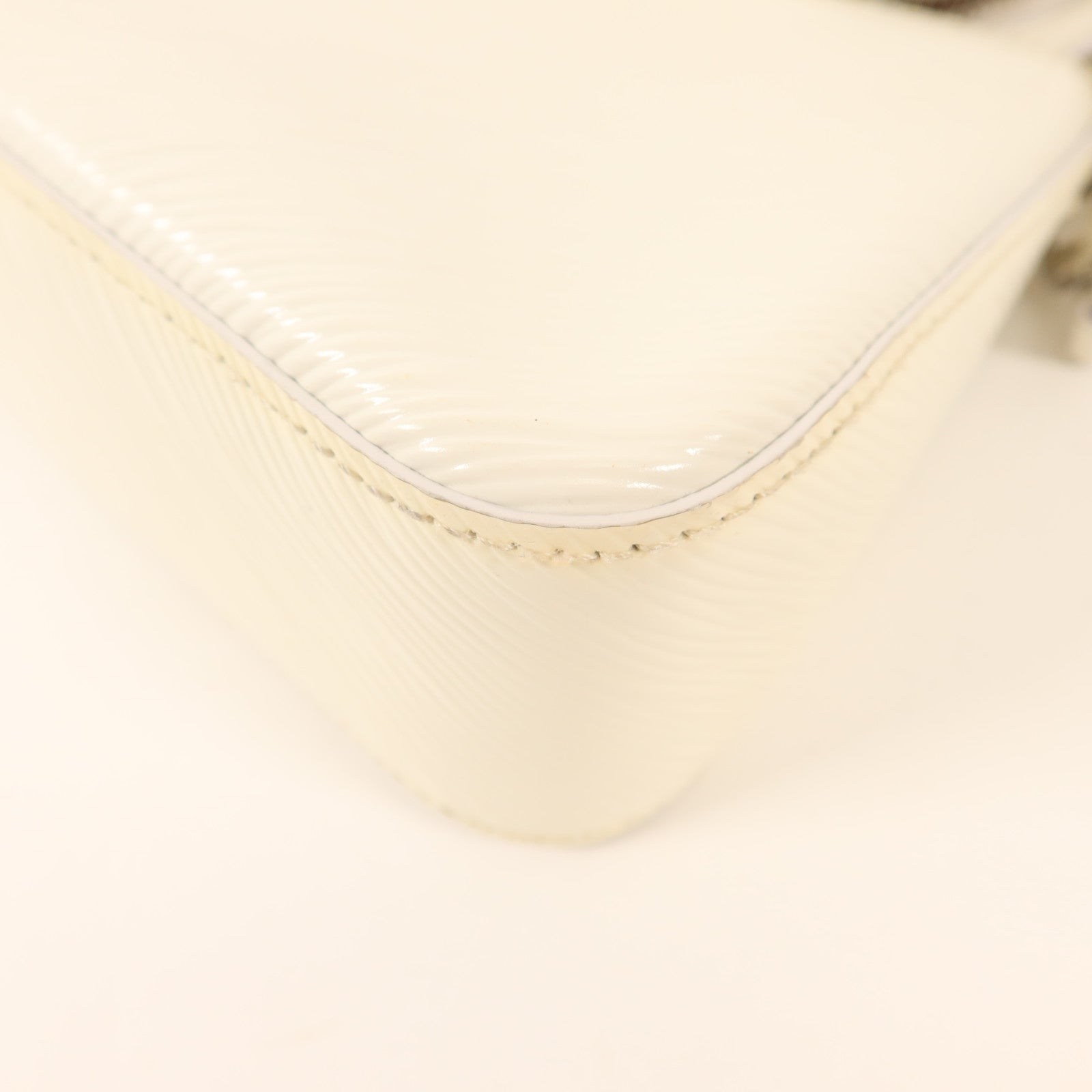 LOUIS VUITTON Epi LVxYK Marellini銀扣手挽肩背兩用袋