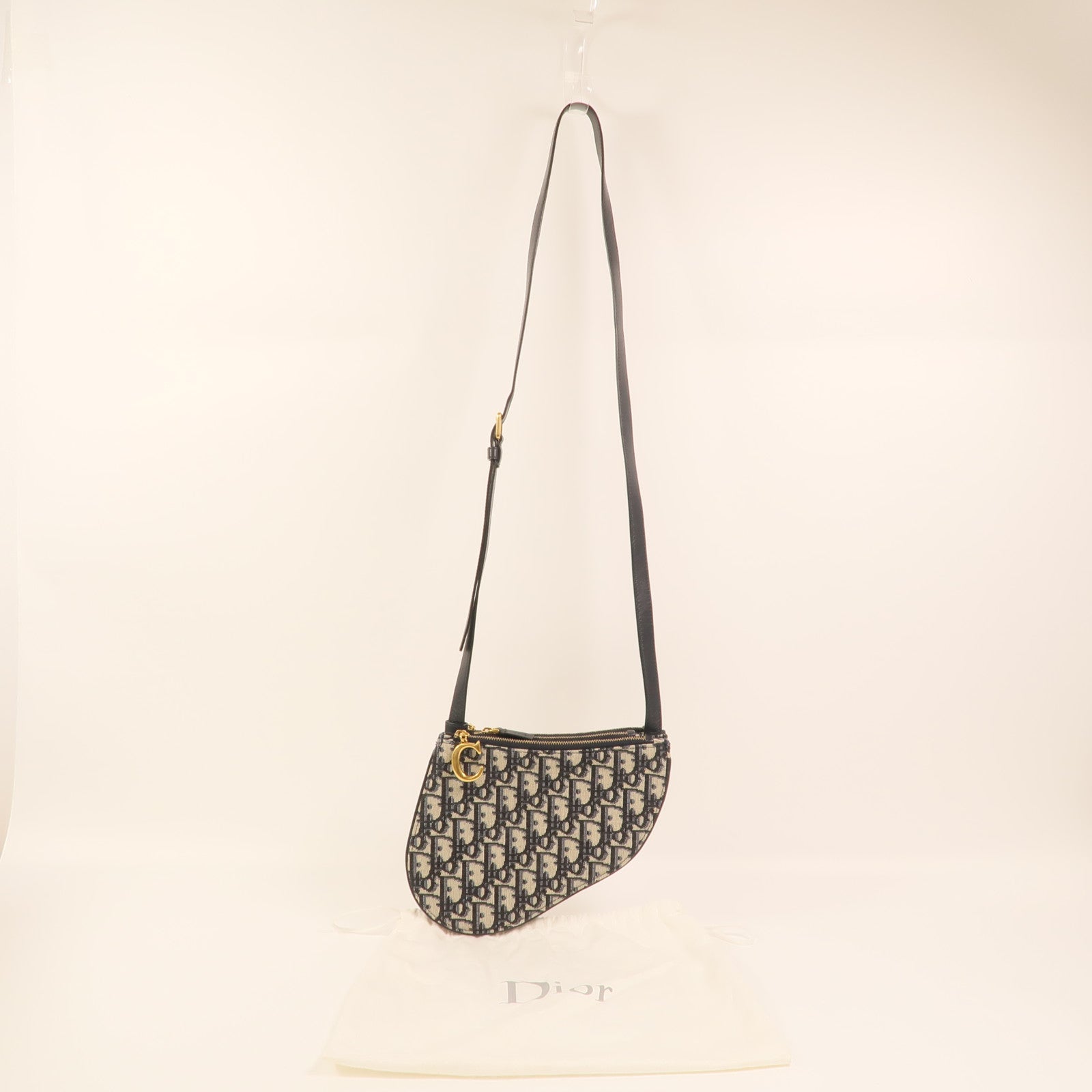 Dior 帆布Saddle Clutch金扣肩背袋